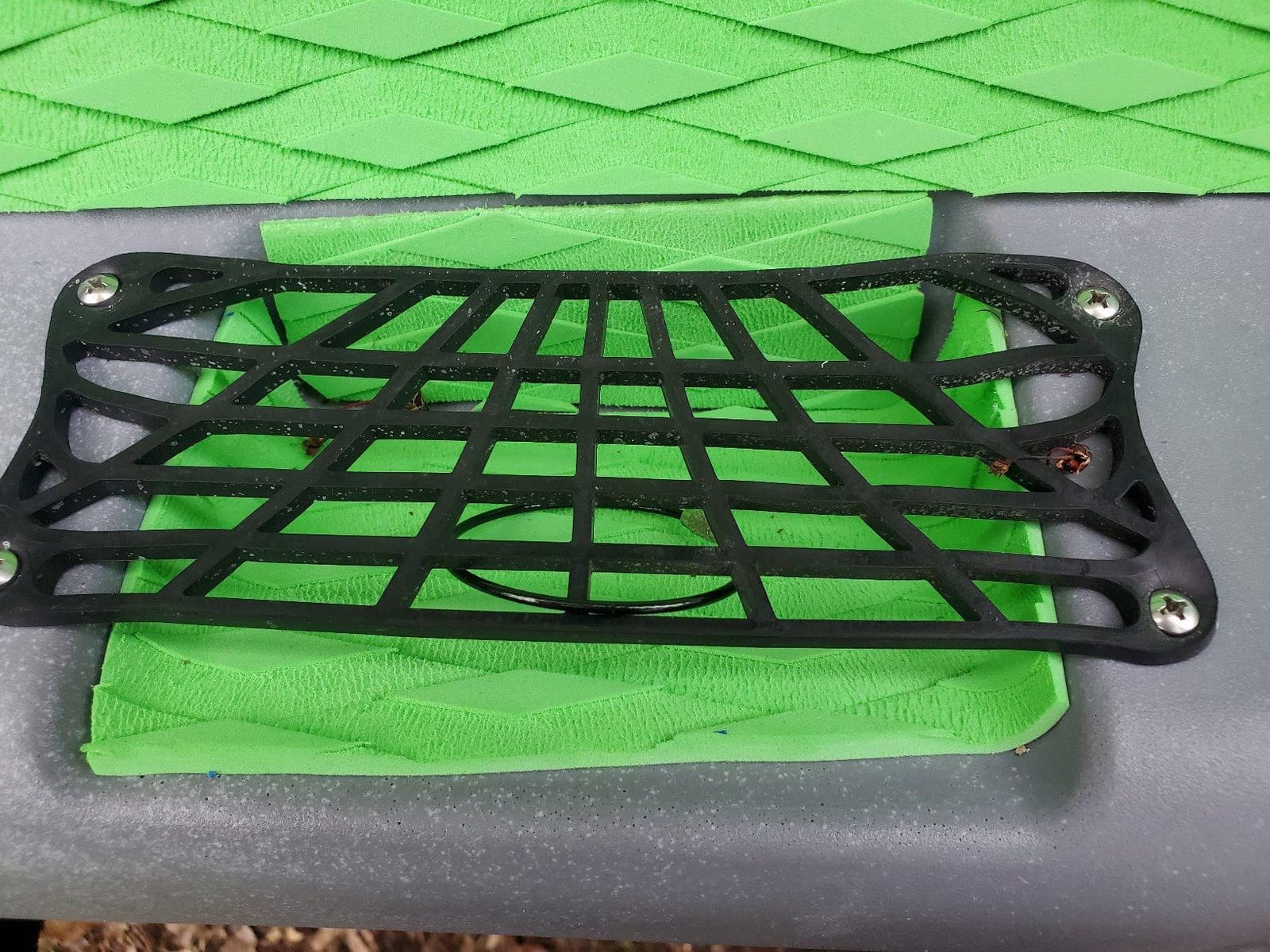 Abahub Non-Slip Traction Pad 1/2 Pieces Deck Grip Mat 30in x 20in Trimmable EVA Sheet for Boat Kayak Skimboard Surfboard SUP Black/Gray/White/Green/Navy Blue/Orange customer photo 2