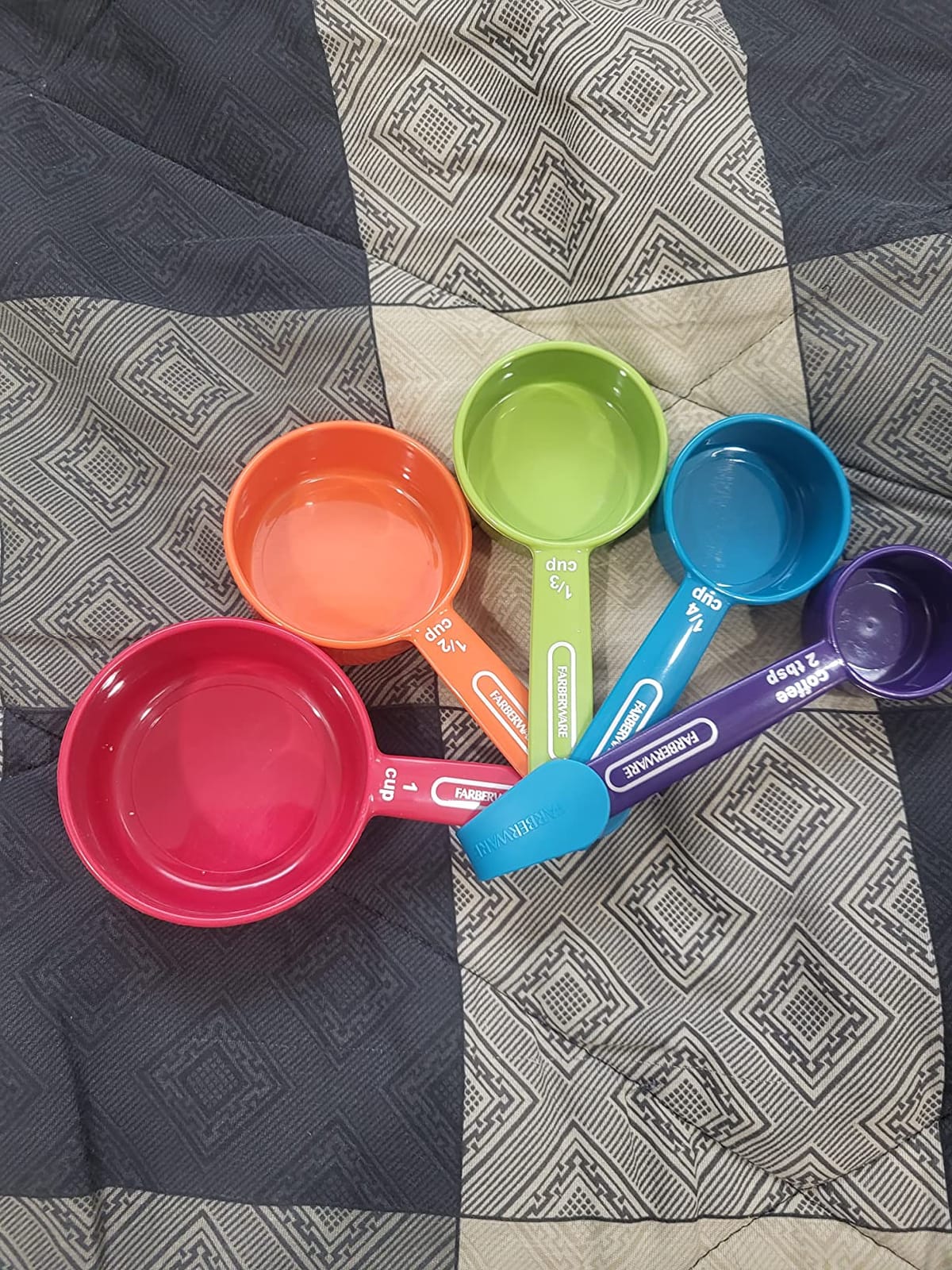 FARBERWARE 5-Piece Measuring Cup Set with Coffee Scoop, Durable Plastic Nesting Measuring Cups with Easy-Read Markings, BPA-Free, Dishwasher Safe customer photo 2