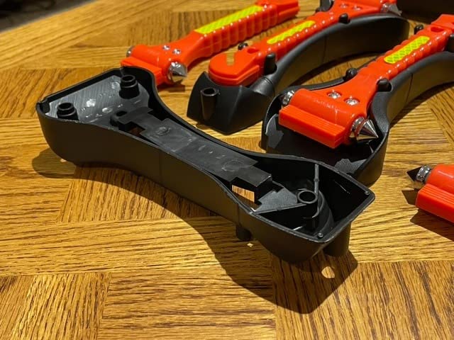 SINSEN Car Safety Hammer, Window Glass Hammer Breaker and Seatbelt Cutter, Emergency Automotive Escape Tool, 2-in-1 for Family Rescue, Glow in Dark, Set of 2 (S-02) customer photo 1