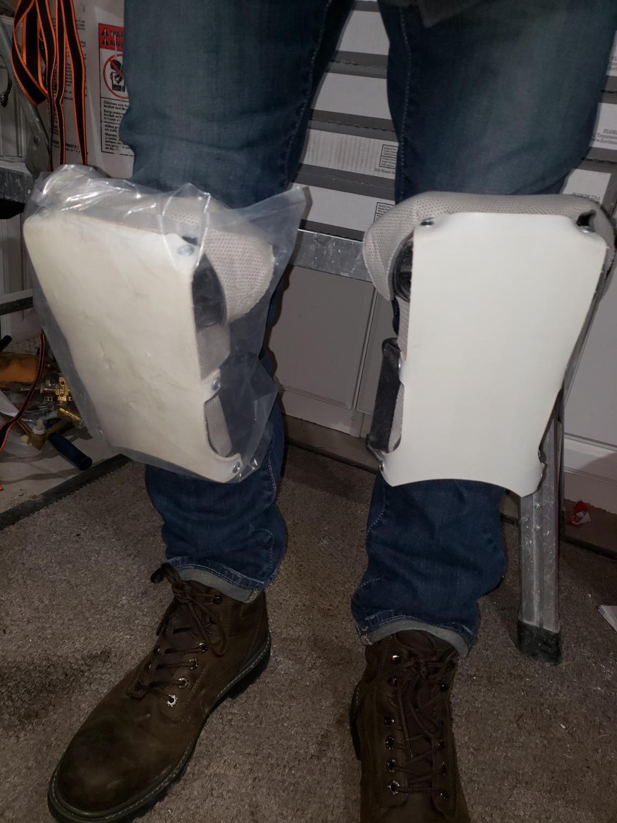 ProKnee AP16 All Purpose Kneepads with 1