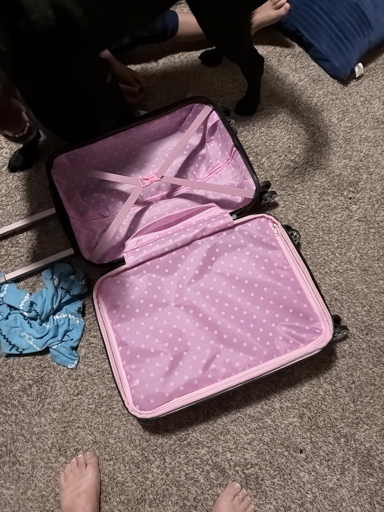 Rockland Melbourne Hardside Expandable Spinner Wheel Luggage, Checked Large 28