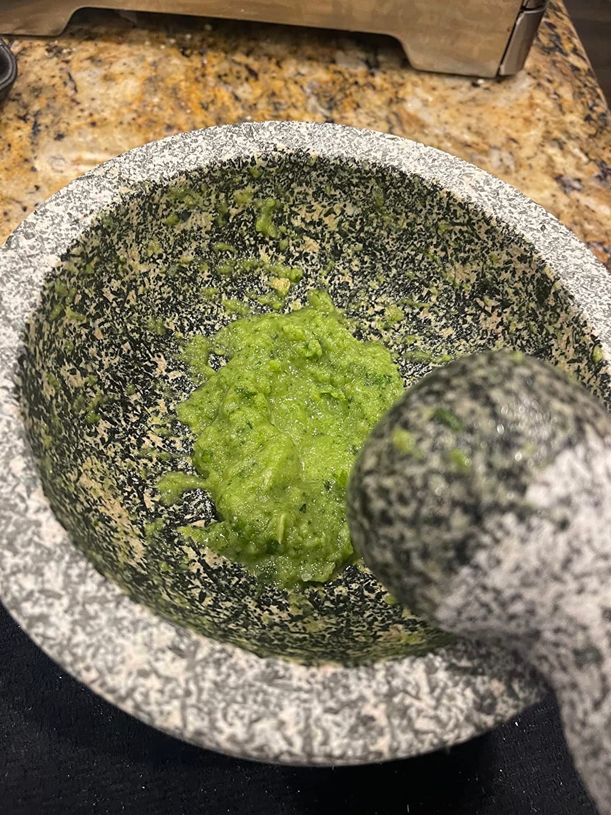 Umien Granite Mortar and Pestle Set 8-Inch (3.5-Cup), Molcajete, Grey | 100% Granite, Avocado Tool Included, Molcajete Mexicano, for Guacamole, Spices, Herbs & Pesto, Premium Kitchen Gift customer photo 1