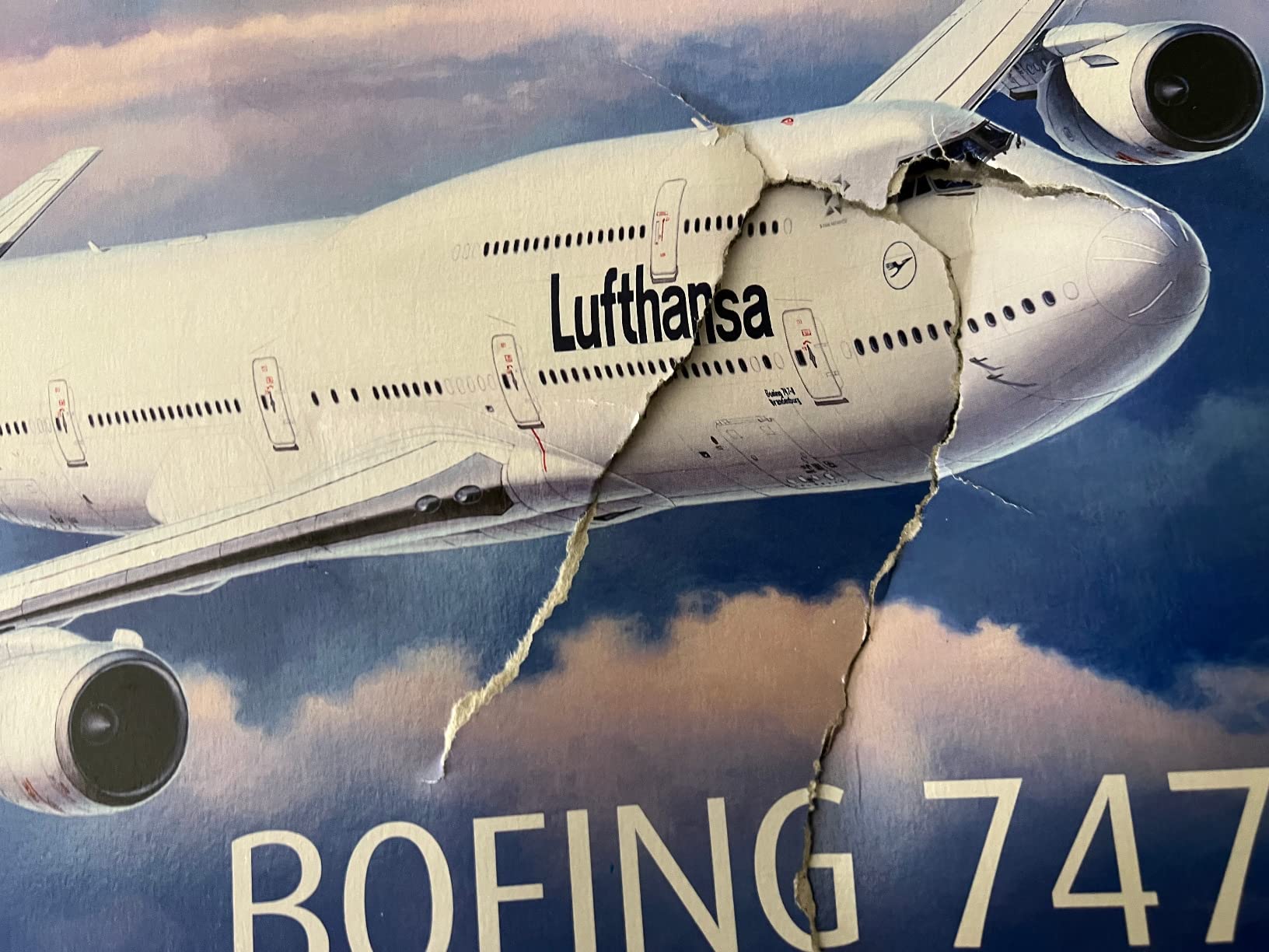 Revell 03891 Boeing 747-8 Lufthansa New Livery, 1:144 Plastic Scale Model customer photo 2