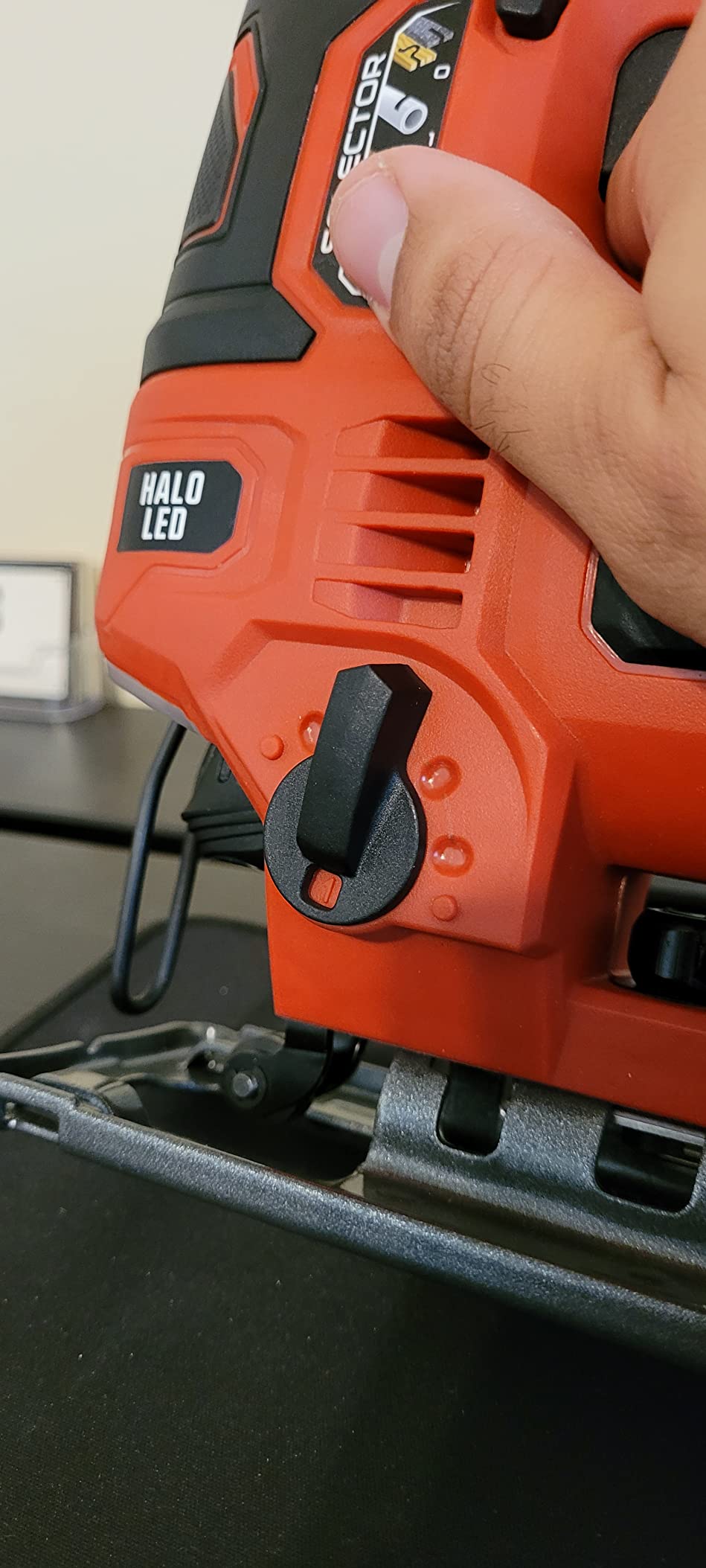 SKIL 6 Amp Corded Jig Saw with Tool-Free Blade Change - JS314901 customer photo 1