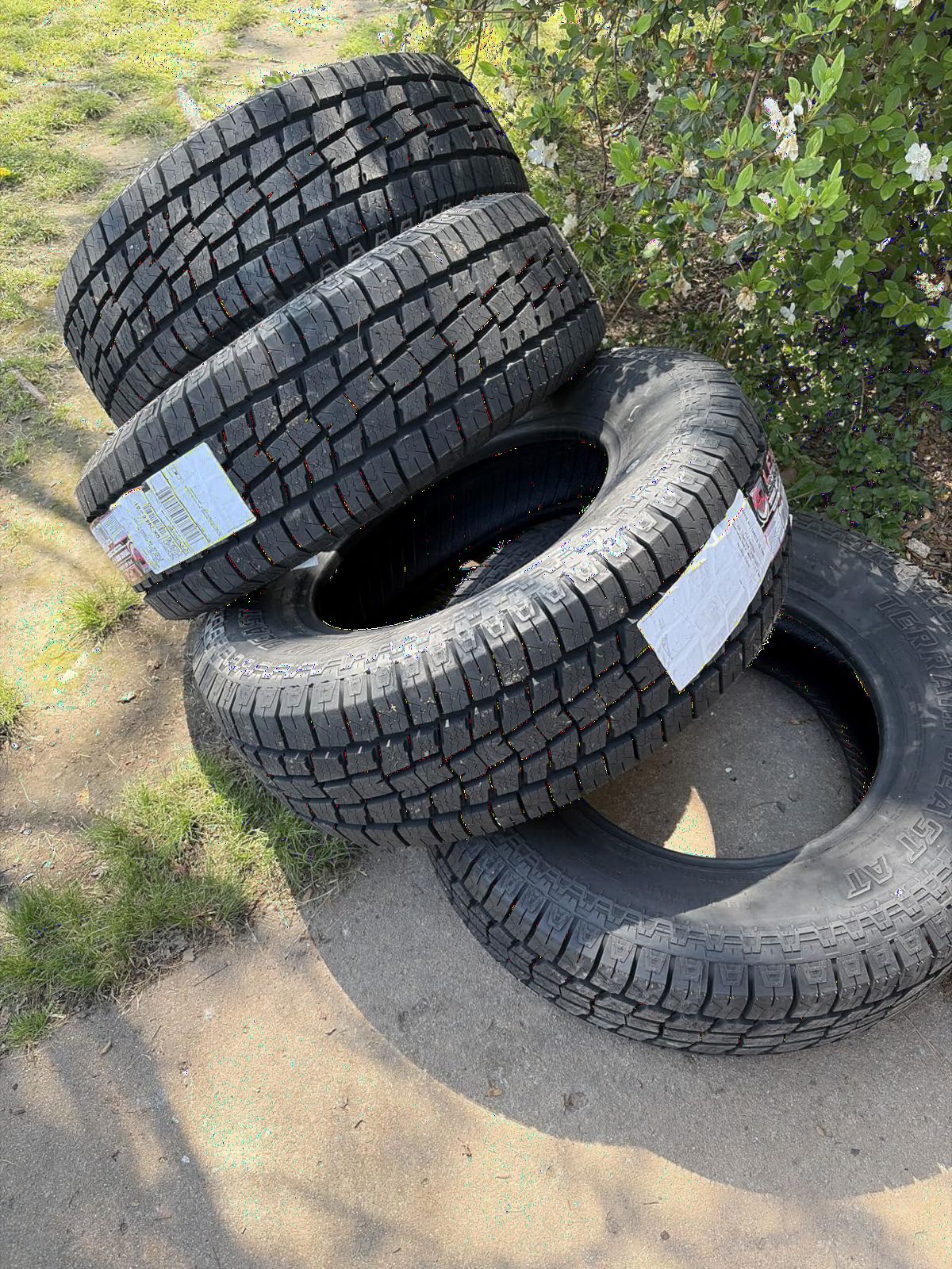 Lexani Terrain Beast AT LT265/70R17 121/118S E | Light Truck All Terrain All Weather Traction Radial Tire customer photo 2