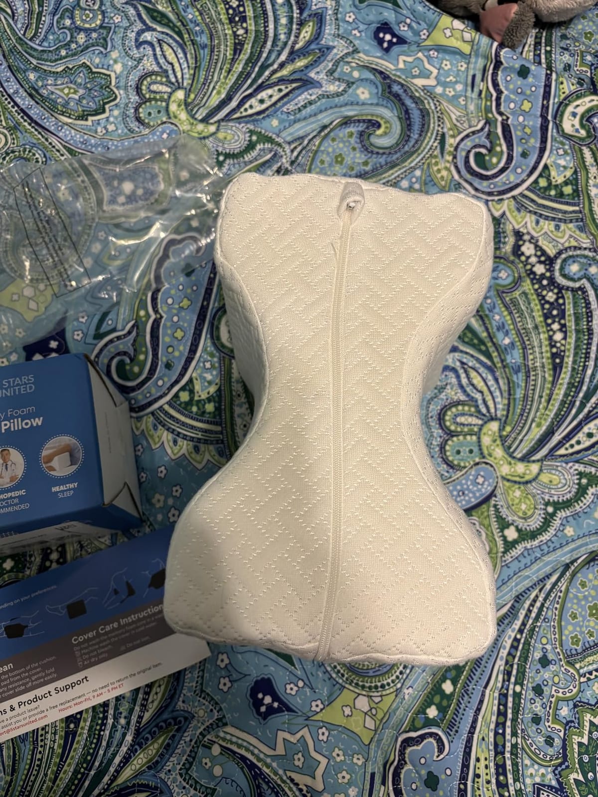 5 STARS UNITED Knee Pillow for Side Sleepers - Hip Pain Relief, Memory Foam Leg Cushion for Side Sleeping - Between Legs Pillow for Sciatica & Lower Back Pain, White customer photo 2
