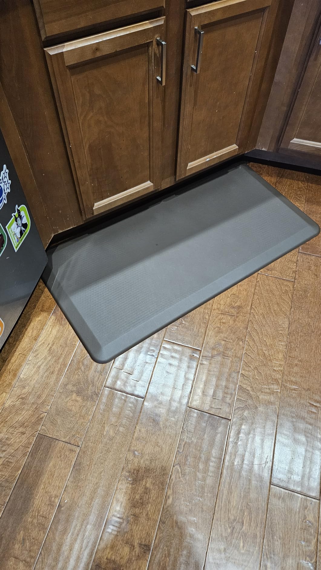 GORILLA GRIP Cushioned Antifatigue Kitchen Mat for Floor, 24x17, Black | 3/4 Inch Thick Ergonomic Office Standing Desk Mats, Waterproof and Stain Resistant Pebbled Top, Supportive Padded Foam Rug customer photo 1