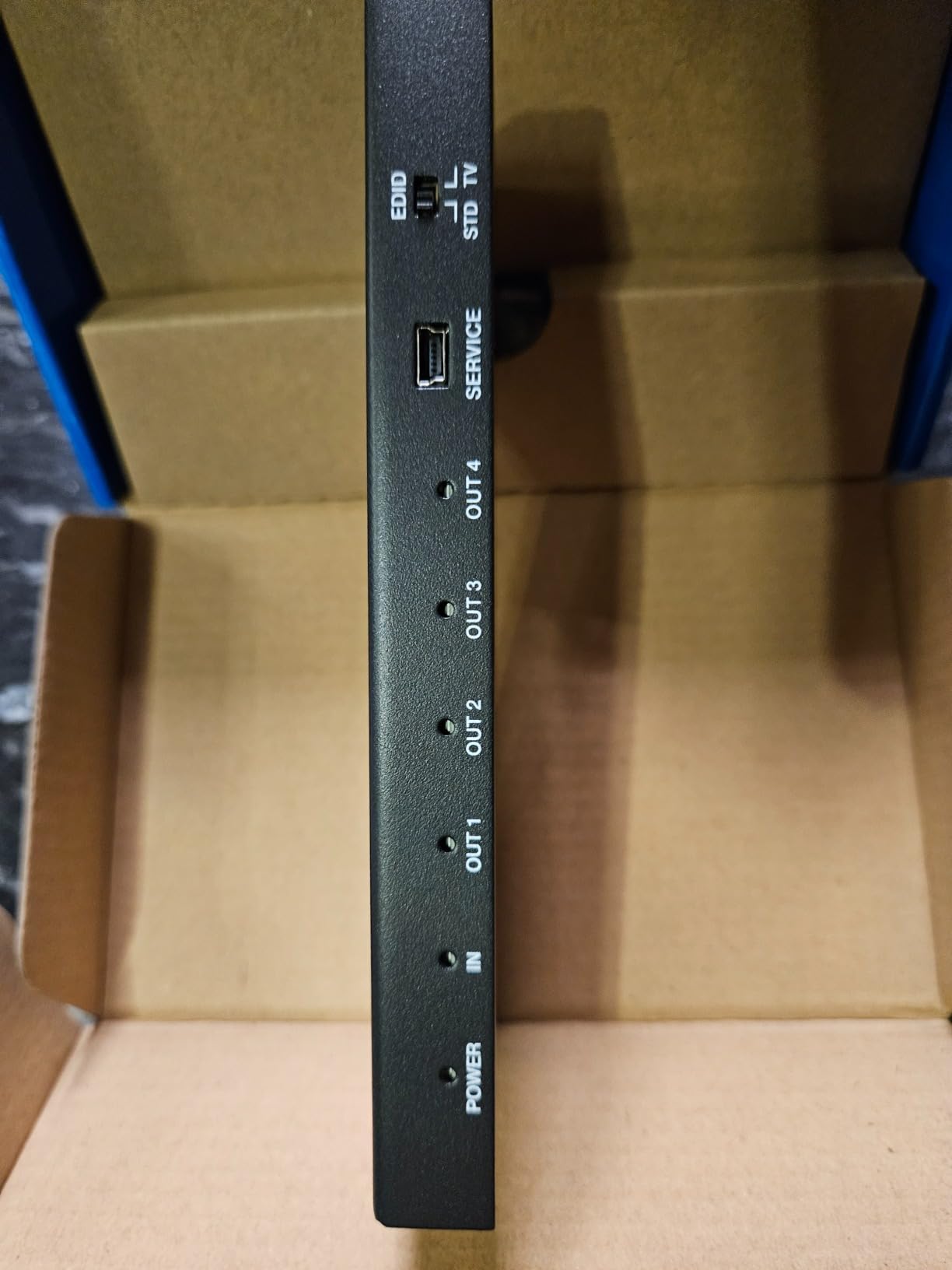 OREI UltraHD 4K HDMI @ 60 Hz 1x4 HDMI Splitter - HDMI Splitter 1 in 4 Out 4:8-Bit, HDMI 2.0, HDCP 2.0, 18Gbps, EDID Management, Mirror Displays - UHDS-104 customer photo 2