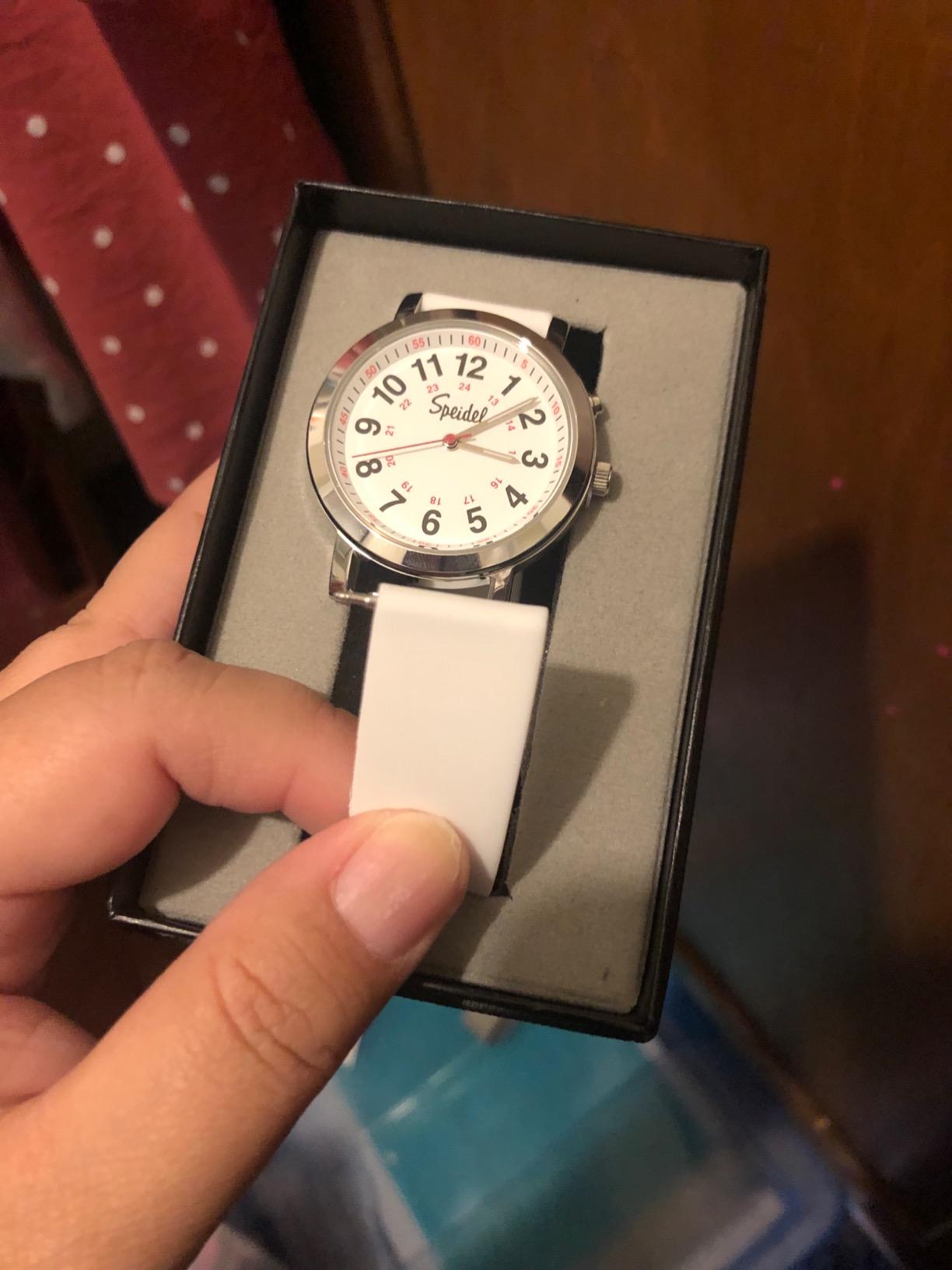 Glow Scrub Watch, Electroluminescent Nurse Doctors Medical Professionals Students Men Women Unisex Easy Read Dial Military Time Second Hand, Silicone Band, Water Resistant-White customer photo 2
