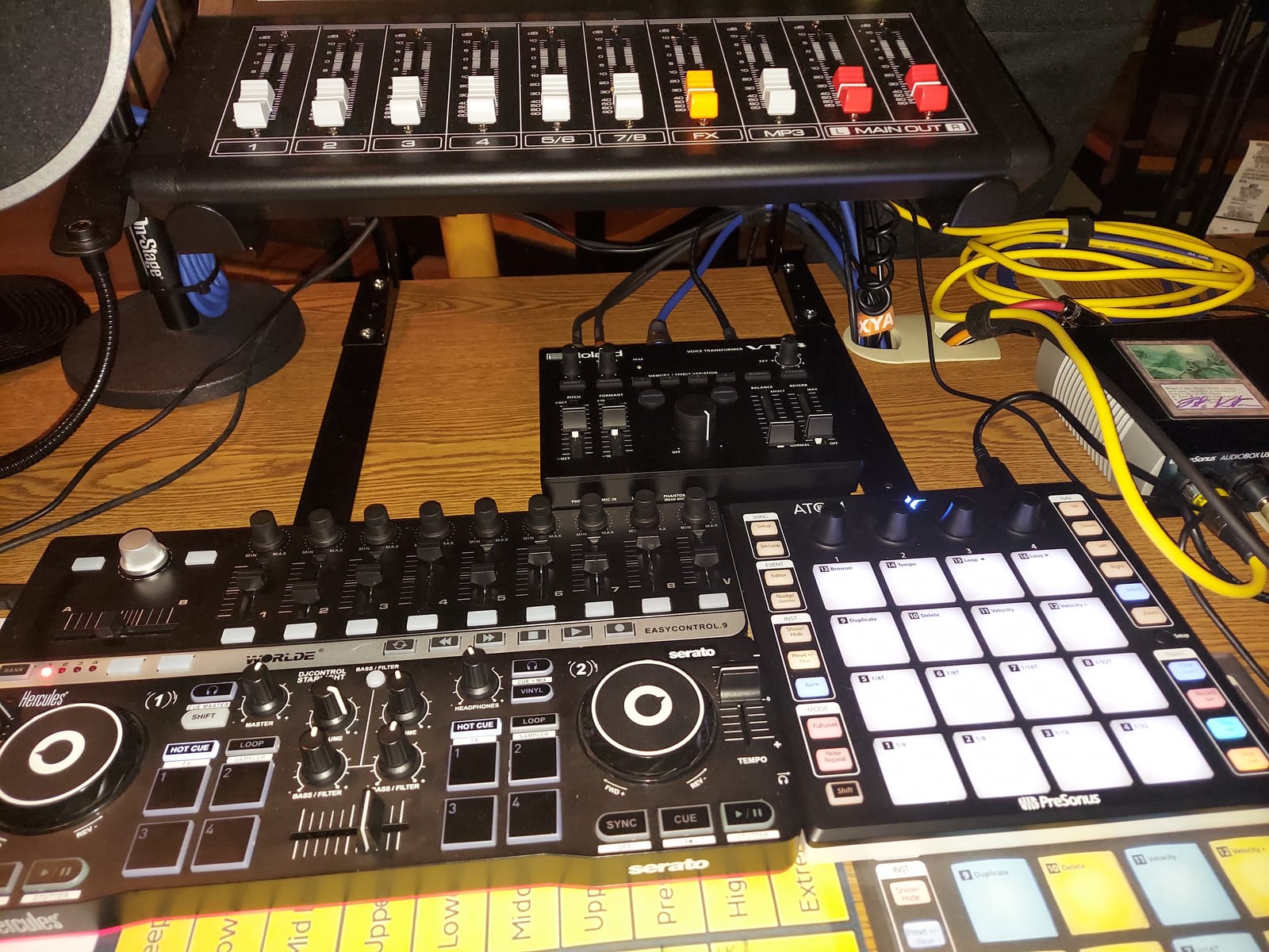 Roland VT-4 Vocal Transformer customer photo 1