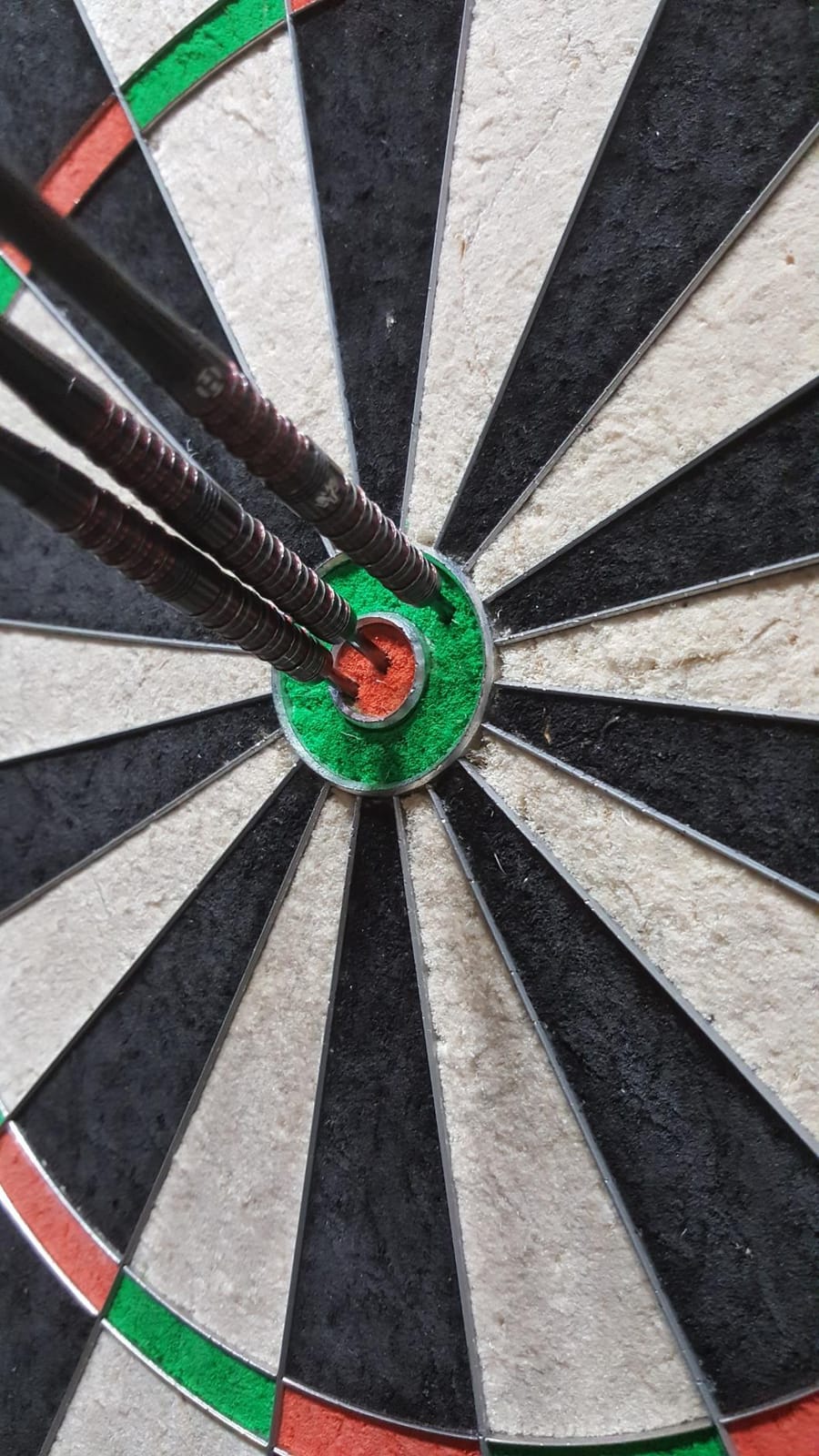 Harrows Wolfram Infinity Steel Tip Tungsten Darts Set - 97% Tungsten customer photo 2