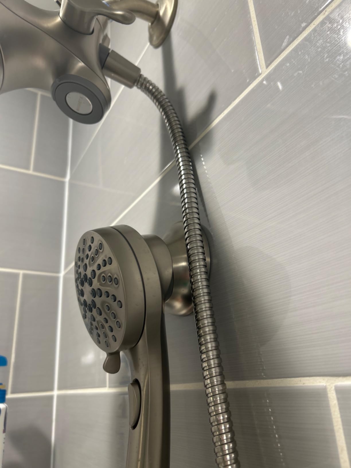 Moen 186117SRN Magnetix Remote Dock for Handshower, Brushed Nickel customer photo 1