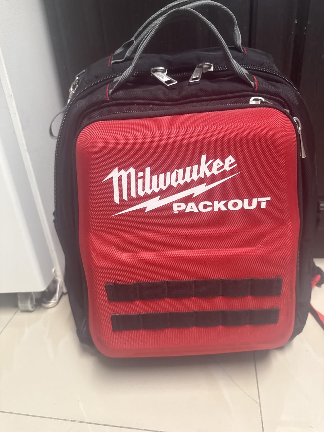 Milwaukee PACKOUT Backpack 48 Pocket 15-Inch Jobsite Tool Bag (48-22-8301) customer photo 1