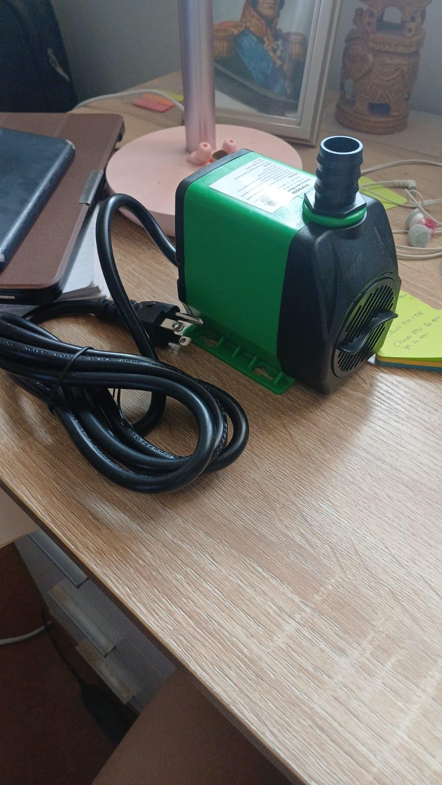 VIVOSUN 800GPH Submersible Pump(3000L/H, 50W), Ultra Quiet Water Fountain Pump with 10ft. High Lift with 6.5ft. Power Cord, 3 Nozzles for Pond, Aquarium, Statuary, Hydroponics Green customer photo 1