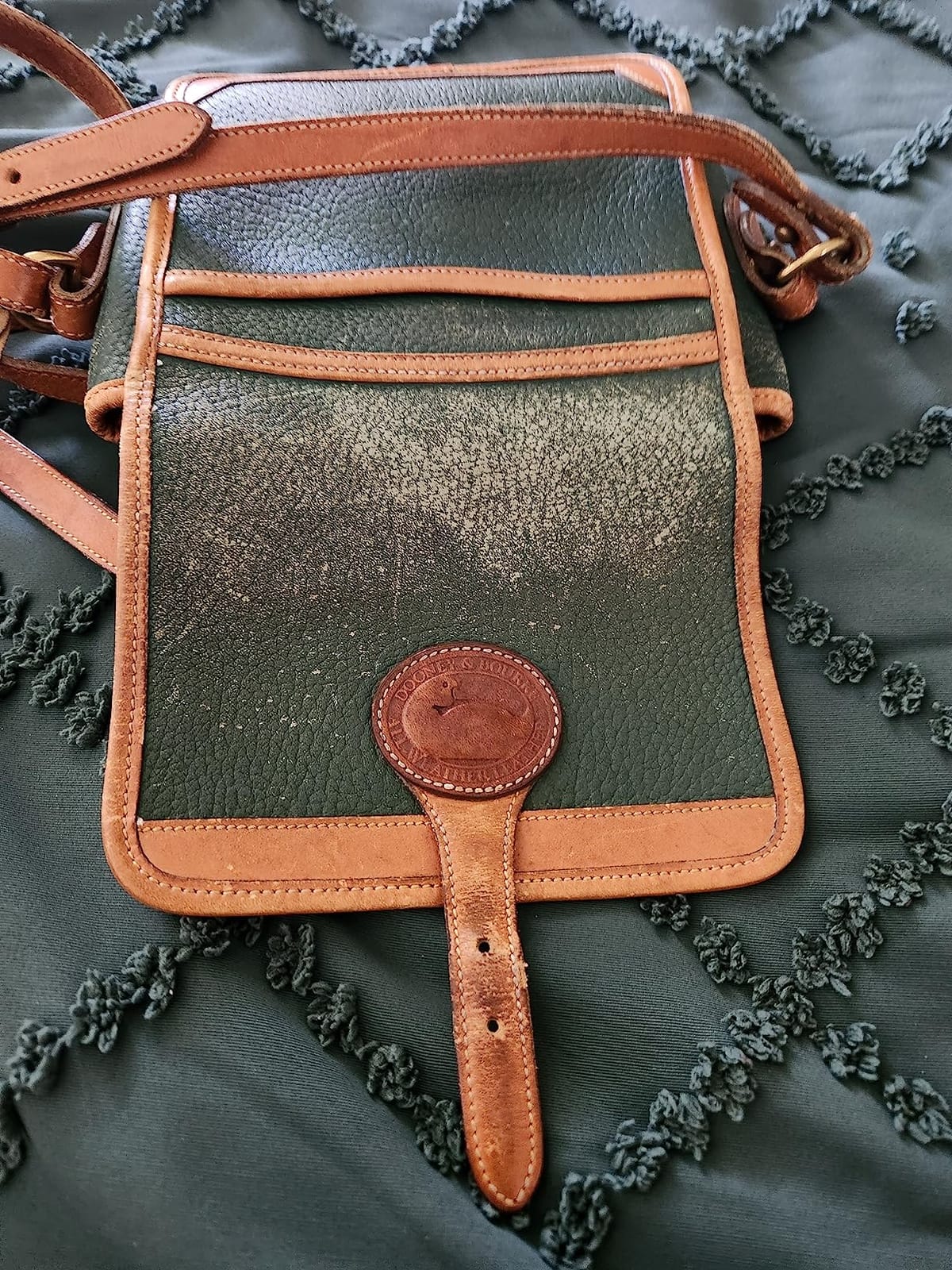 Cobbler's Choice Leather Cream - For Shoes, Boots & Bags with Beeswax | All-Natural Leather Conditioner & Cream - Conditions, Restores & Protects Shoes, Boots & Bags with Triple-Filtered Beeswax customer photo 1