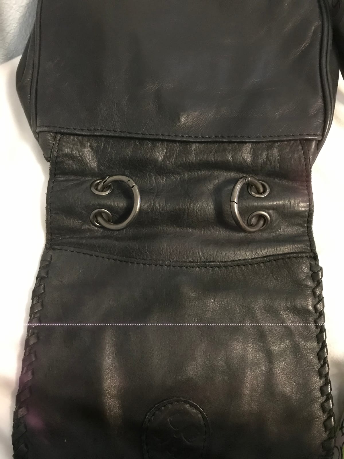 Lexol All Leather Conditioner for Car Seats, Furniture, Jackets, 16.9 Oz | Protects and Conditions All Leather Surfaces, Restores Flexibility, Non-Greasy Finish, Works on Bags, Boots, Baseball Glove customer photo 1