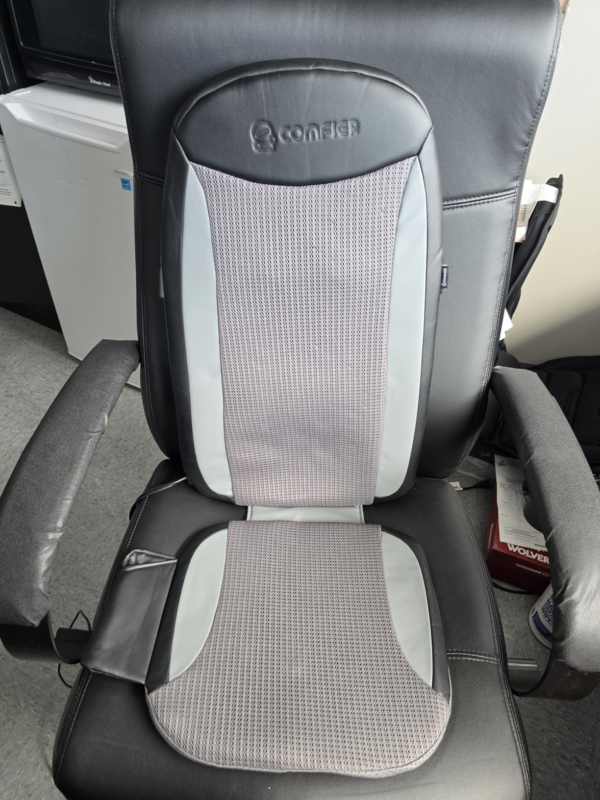 COMFIER Shiatsu Back Massager with Heat, Deep Tissue Kneading Massage Seat Cushion, Massage Chair Pad for Full Back, Body Massager for Home or Office Chair use, [2026] Gift for Men, Women customer photo 1