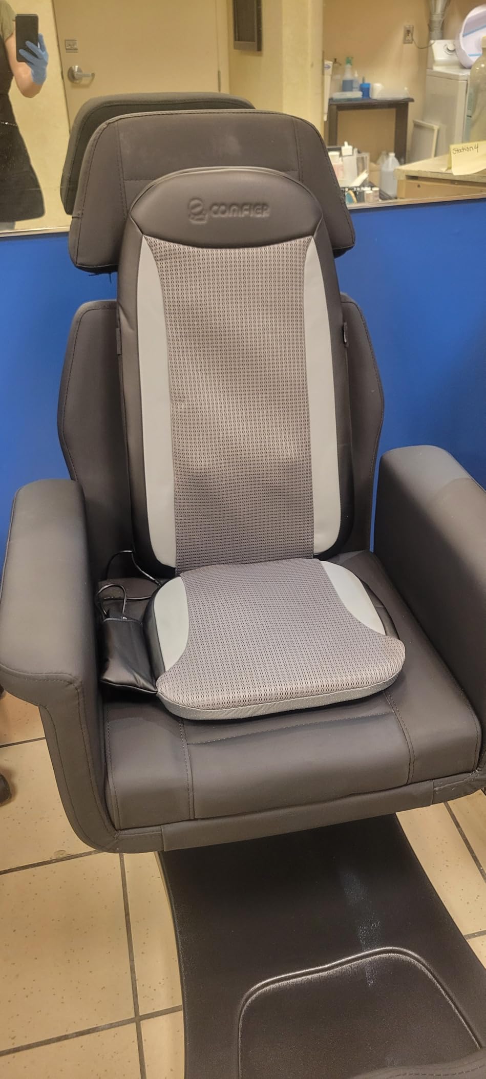 COMFIER Shiatsu Back Massager with Heat, Deep Tissue Kneading Massage Seat Cushion, Massage Chair Pad for Full Back, Body Massager for Home or Office Chair use, [2026] Gift for Men, Women customer photo 2