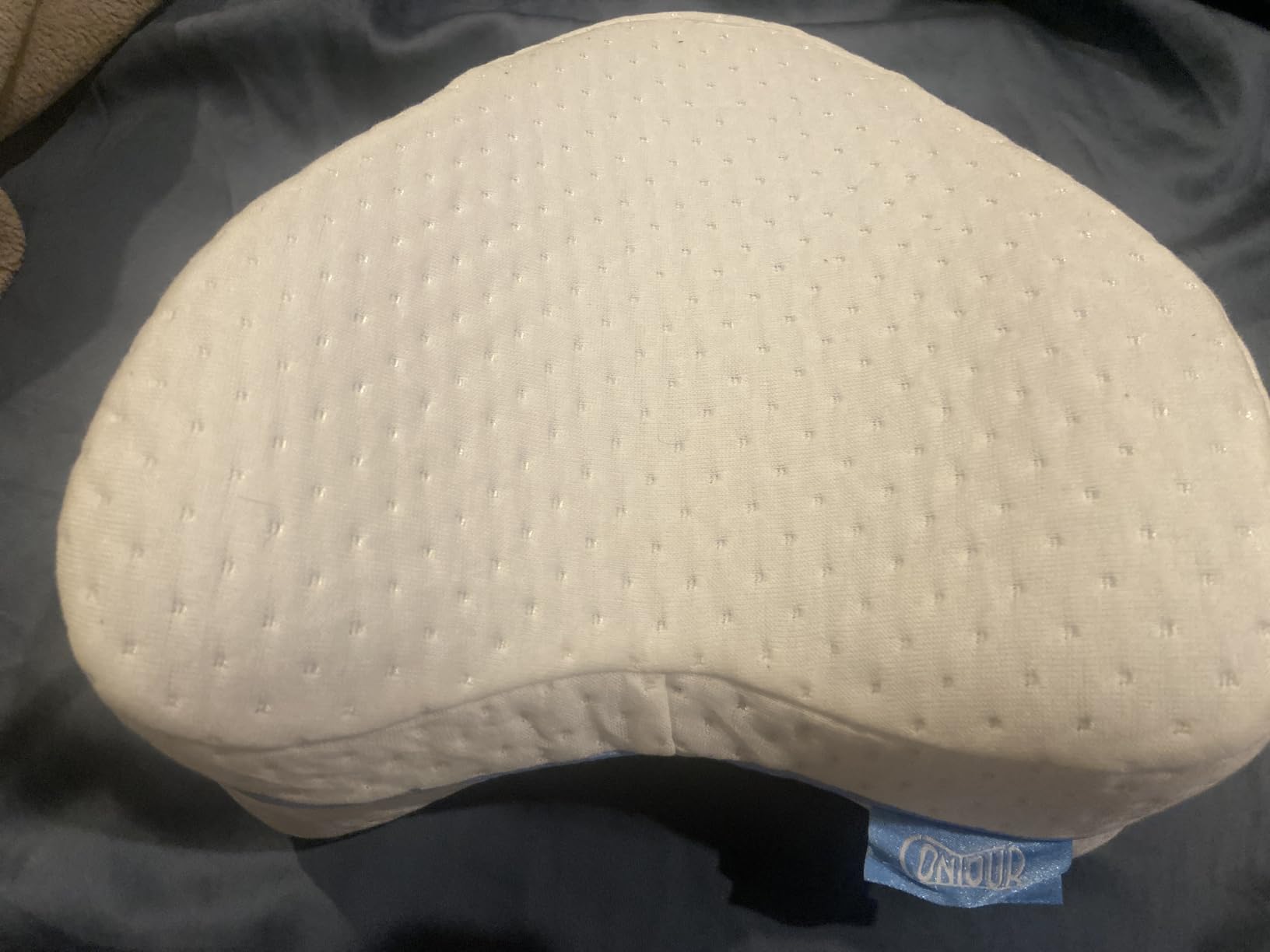 Contour Legacy Leg & Knee Foam Support Pillow for Side Sleepers Soothing Relief for Back, Hips, Knees, Joints, Nerves & Muscles customer photo 1
