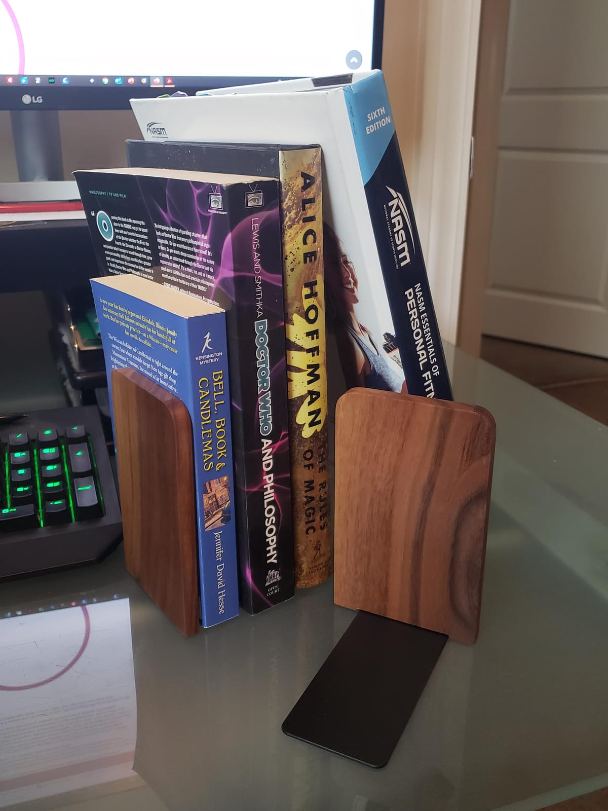 muso wood Walnut Book Ends for Shelves, 1 Pair | Non-Slip Bookends, Heavy Duty Wooden Bookend, Suitable for Books & Movies Storage customer photo 2
