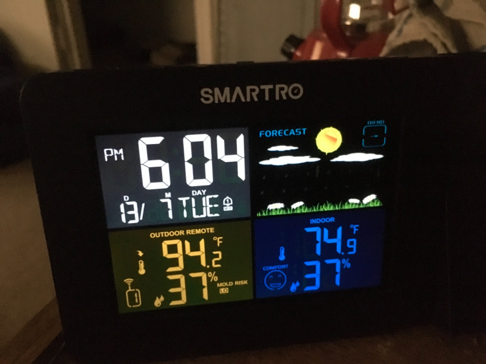 SMARTRO SC91 Projection Alarm Clock for Bedrooms with Weather Station customer photo 2