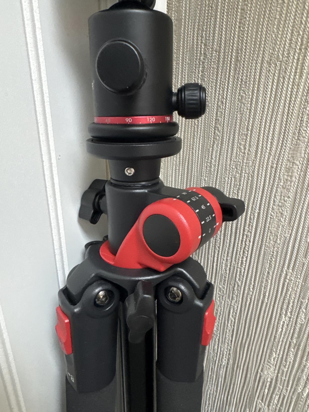 NEEWER 72 inch Camera Tripod Monopod with Center Column and Ball Head Aluminum, Arca Type QR Plate, Bag, Horizontal Tripod Overhead Camera Mount for DSLR Camera, Video Camcorder, Max Load: 33lb customer photo 1