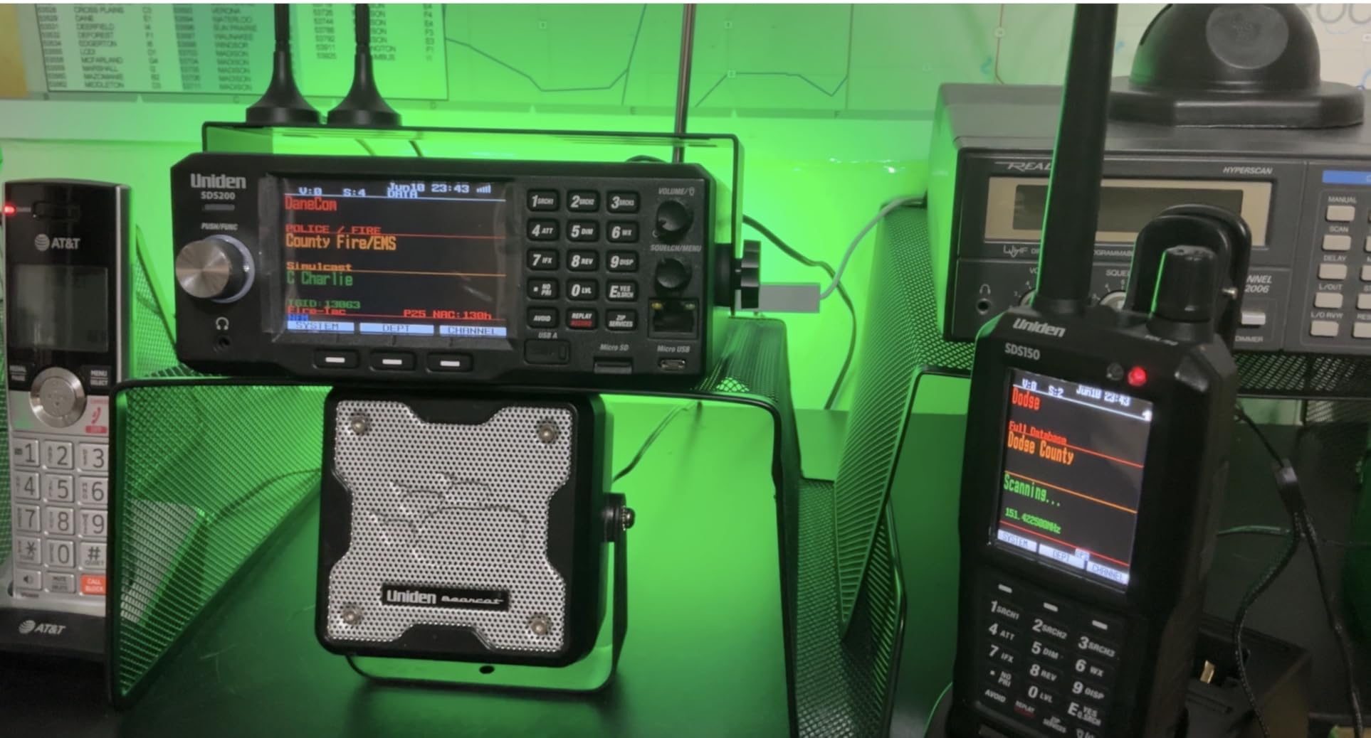 Uniden SDS200 True I/Q TrunkTracker X Base/Mobile Digital Scanner customer photo 2