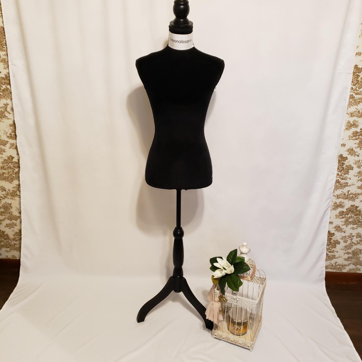 ISSUNTEX 10X20 ft Background Muslin Backdrop, Photo Studio, Collapsible High Density Screen for Video Photography and Television-Blue customer photo 2