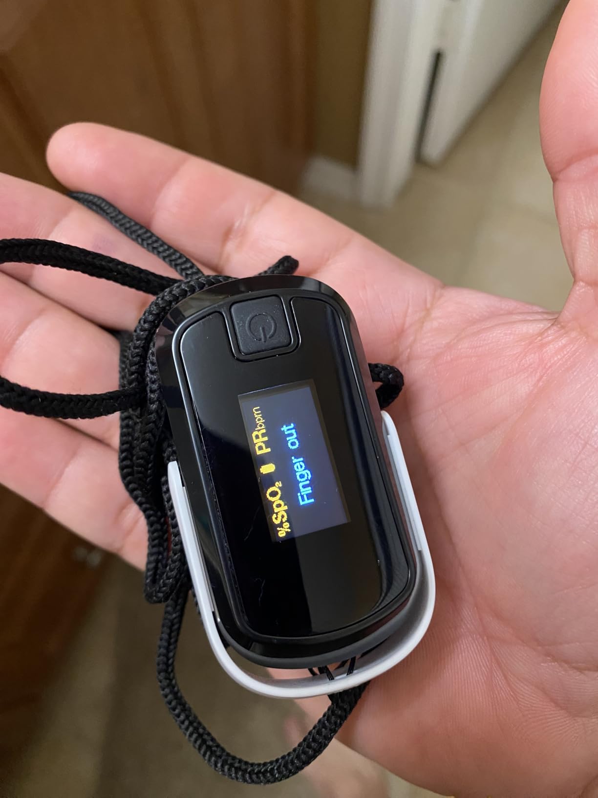 mibest OLED Finger Pulse Oximeter, O2 Meter, Dual Color White/Black customer photo 2