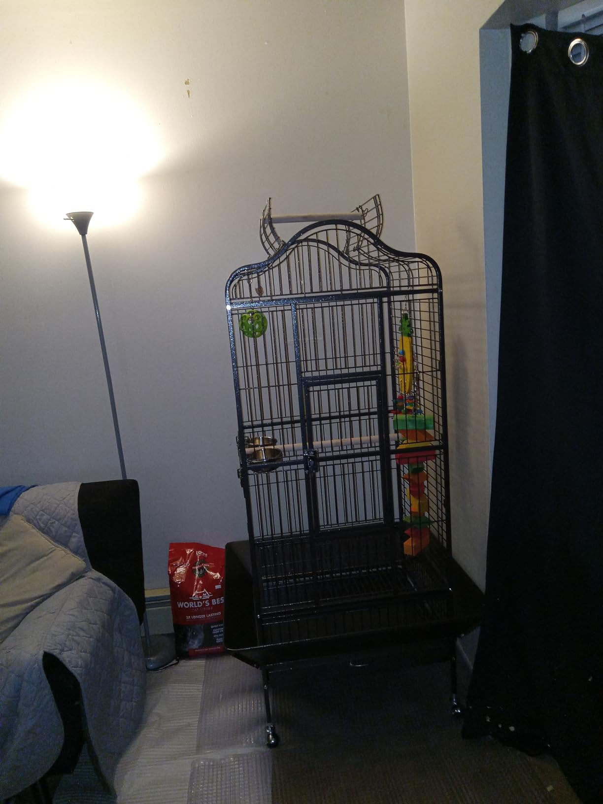 Yaheetech Extra Large Bird Cage 63'' Open Play Top Bird Cage for African Grey Parrots/Amazon Parrot/Caiques/Macaw with 360° Wheels customer photo 2