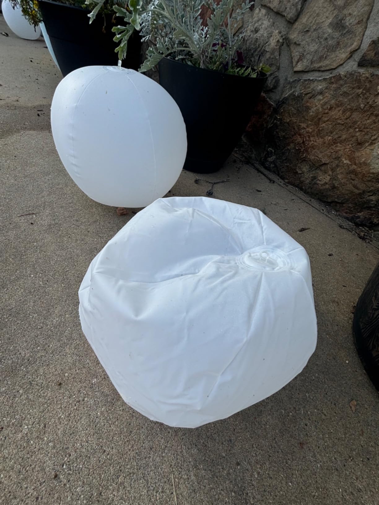 Floating Pool Lights Inflatable Waterproof IP68 Solar Glow Globe,14” Outdoor Pool Ball Lamp 4 Color Changing LED Night Light, Party Decor for Swimming Pool,Beach,Garden,Backyard,Lawn,Pathway - 2 PCS customer photo 2