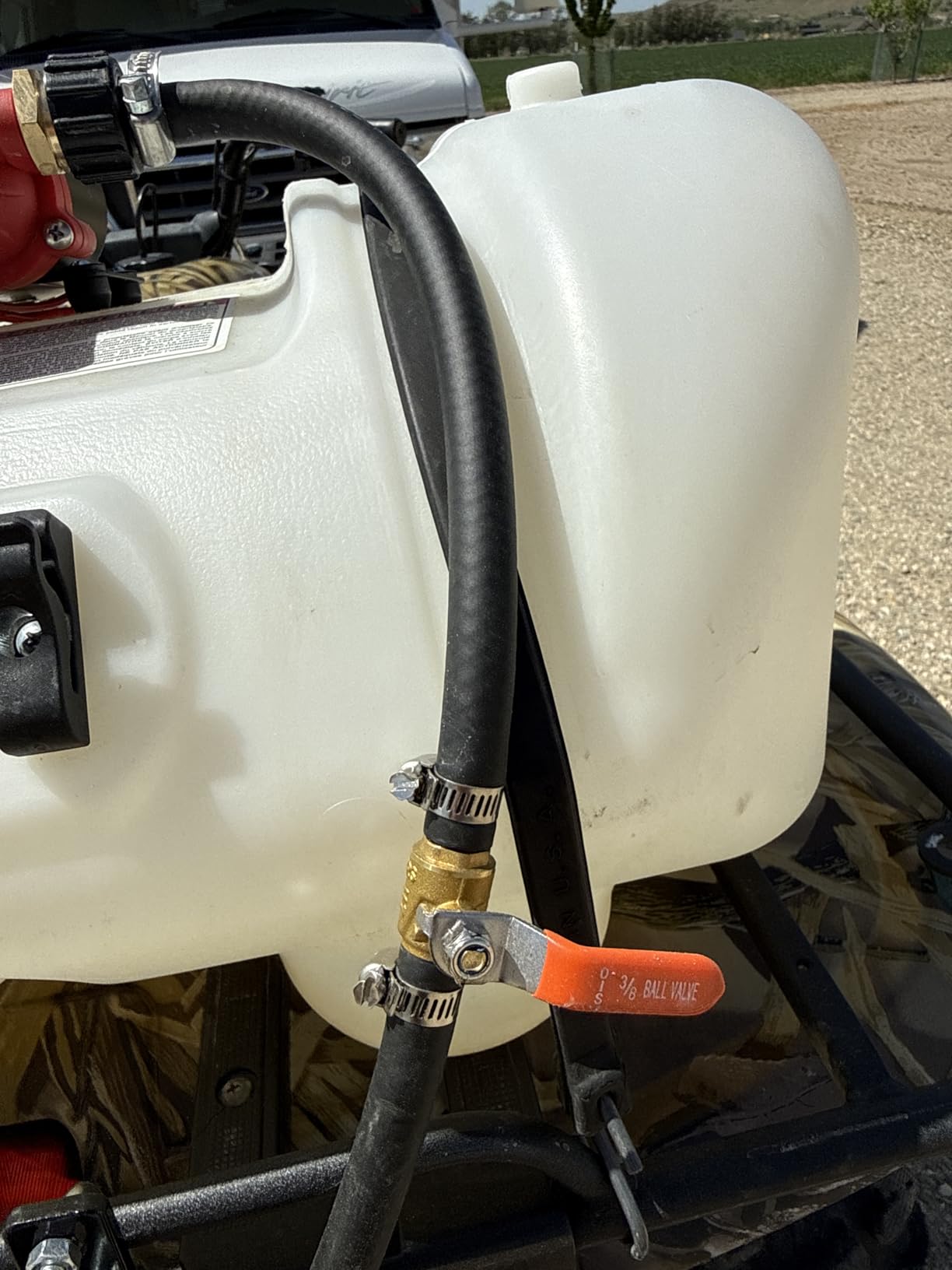 Chapin 6428 ATV Boom Kit with 7 Ft. Spray Pattern, Adjustable Height Brackets, Powder Coated Steel Frame customer photo 1