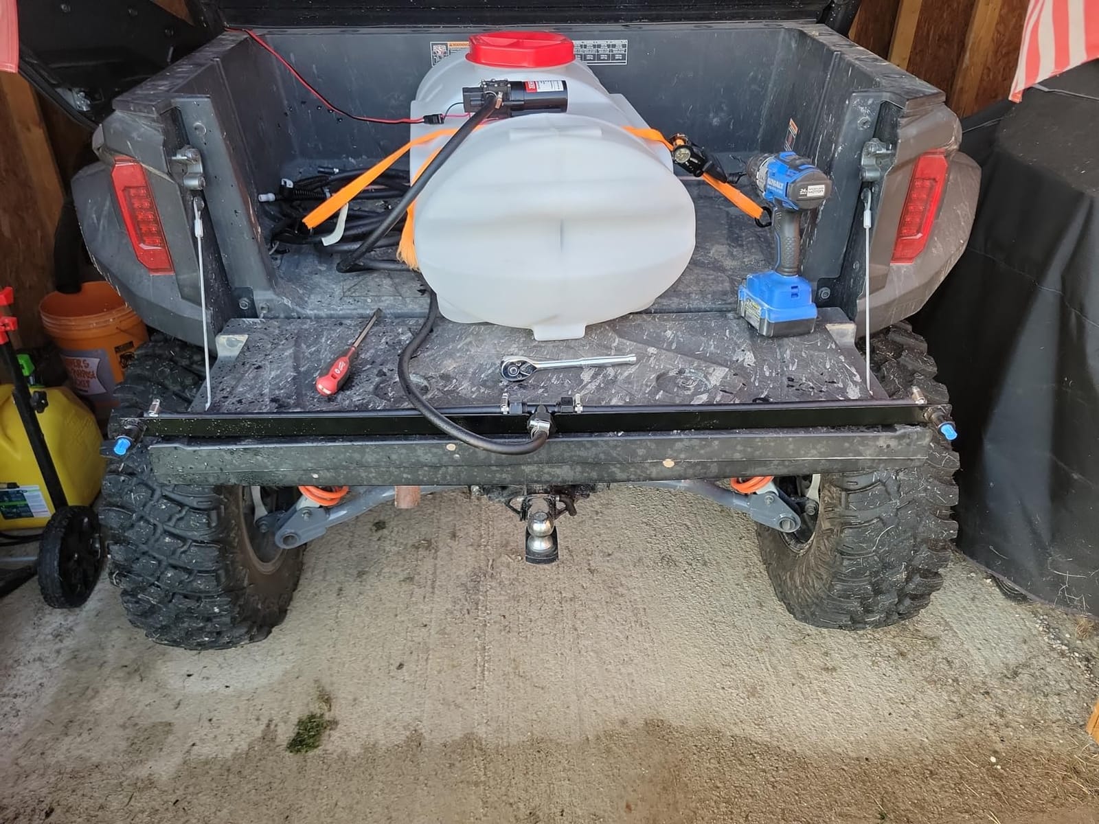 Chapin 6428 ATV Boom Kit with 7 Ft. Spray Pattern, Adjustable Height Brackets, Powder Coated Steel Frame customer photo 2