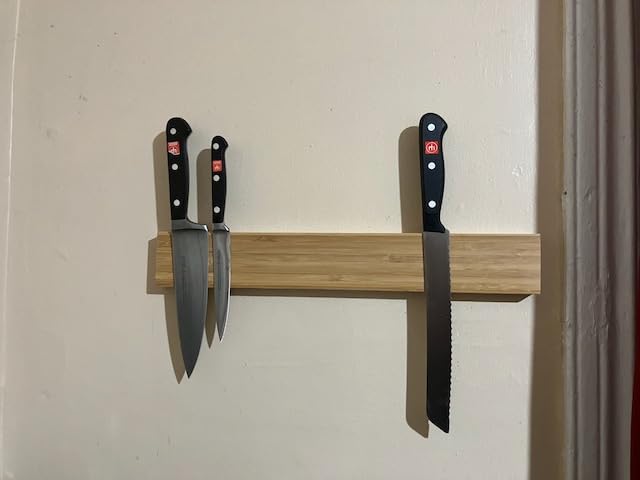 LARHN Magnetic Knife Holder for Wall, 16″ - Powerful Knife Magnetic Strip customer photo 1