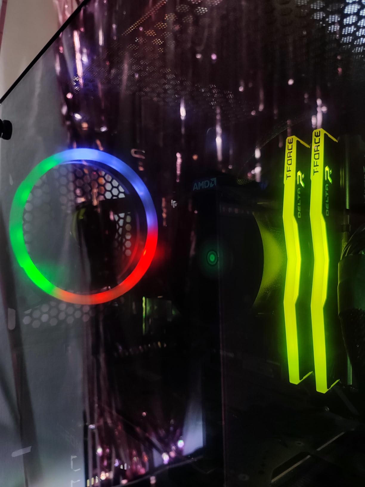 TEAMGROUP T-Force Delta RGB DDR4 16GB (2x8GB) 3200MHz (PC4-25600) CL16 Desktop Memory Module ram Black - TF3D416G3200HC16CDC01 customer photo 1