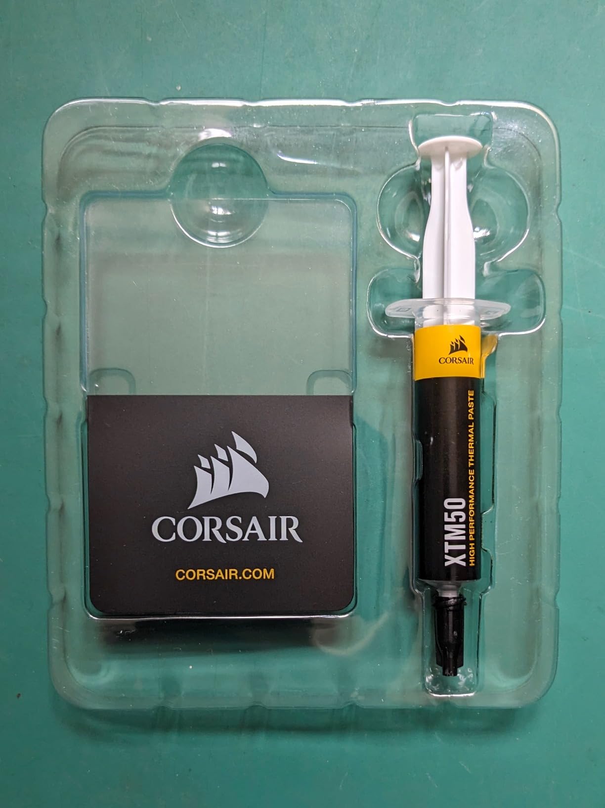 Corsair XTM50 High Performance Thermal Compound Paste | Ultra-Low Thermal Impedance CPU/GPU | 5 Grams with Applicator for Desktop customer photo 1