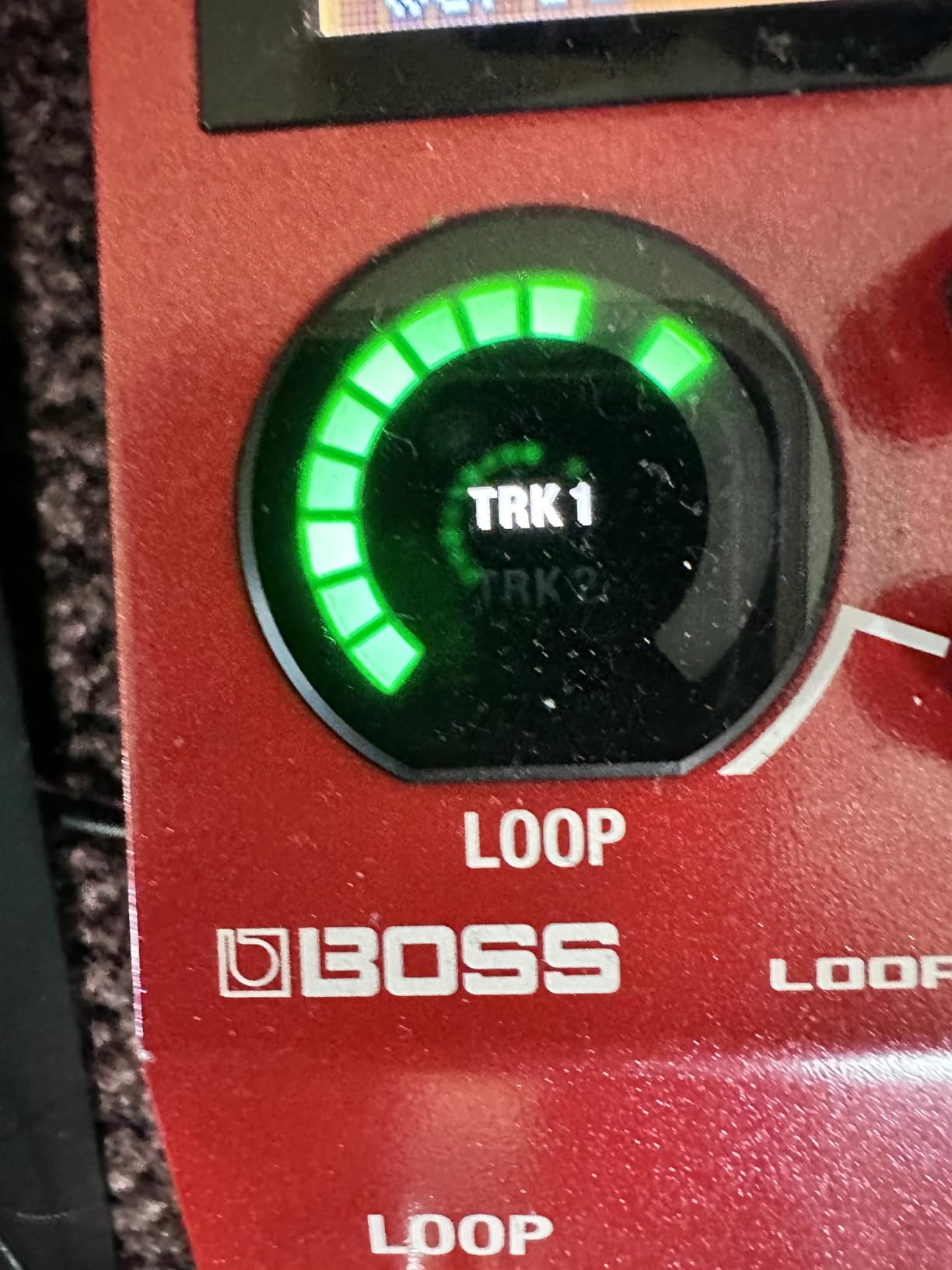 BOSS RC-10R Rhythm Loop Station | Song-Based Looping & Dynamic Rhythms in a Small Footprint | 280 Preset Styles | 16 Versatile Drum Kits | 2-Track Operation | Expanded Control Support | Full MIDI I/O customer photo 1