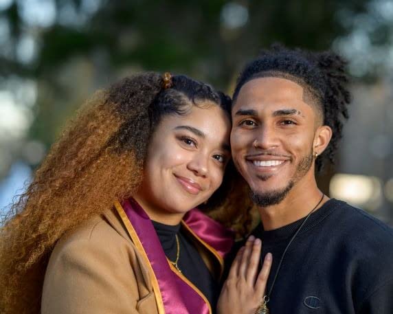 Nikon NIKKOR Z 85mm f/1.8 S | Premium large aperture 85mm portrait prime lens for Z series mirrorless cameras | Nikon USA Model | 85mm F/1.8 Prime for Nikon Z, S-Line Optics, Nano Crystal Coat, 67mm Filter, 0.8m Min Focus, 470 G customer photo 1