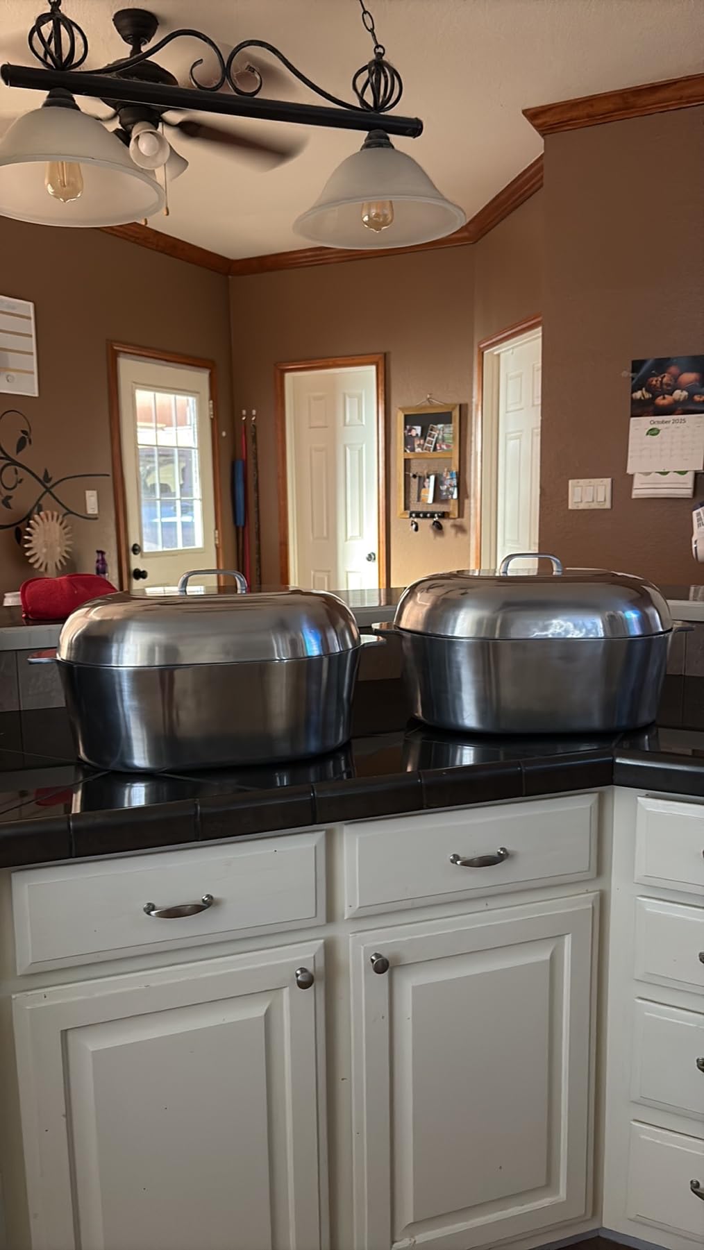 IMUSA USA Heavy Duty Cajun Oval Aluminum Roaster 15, Silver | Heats Quickly and Evenly, Ideal for Roasting and Steaming customer photo 1