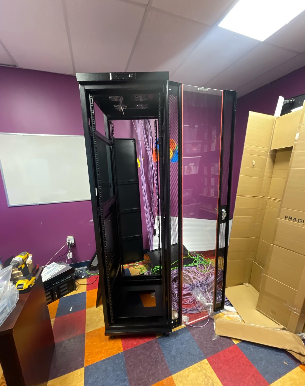 Sysracks 42U Server Rack Cabinet - 32