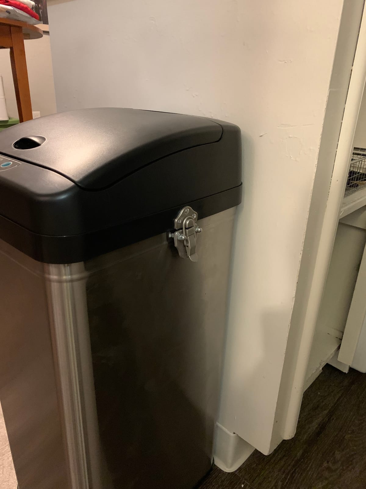 iTouchless 13 Gallon / 50 Liter Sensor Dog Proof Trash Can with Odor Filter customer photo 2