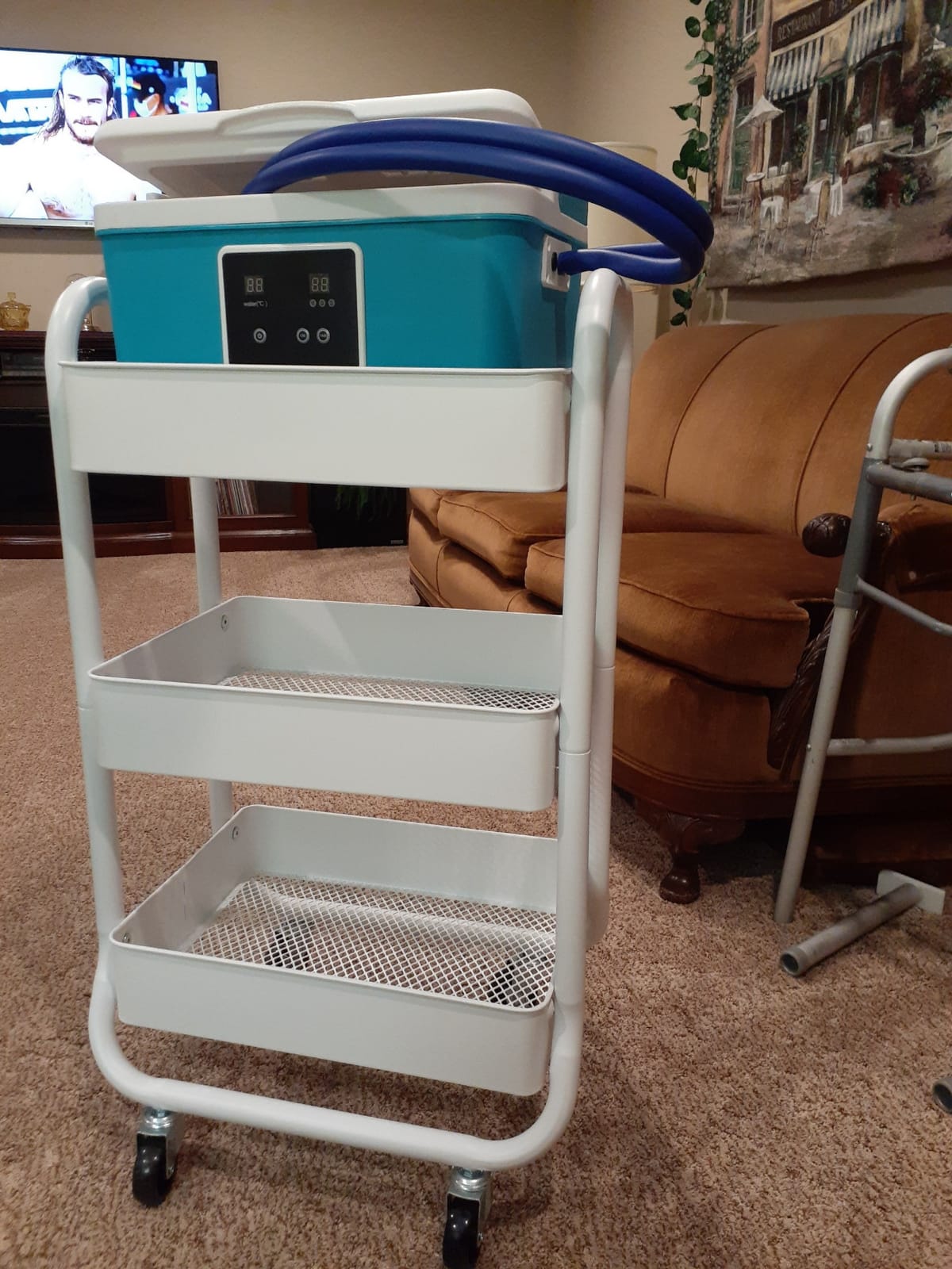 PhysioNatural Cold Therapy Ice Machine for Knee Surgery Recovery - Programmable Continuous Cryotherapy System with Adjustable Knee Pad for Post-Op Swelling, Sprains & Injuries customer photo 1
