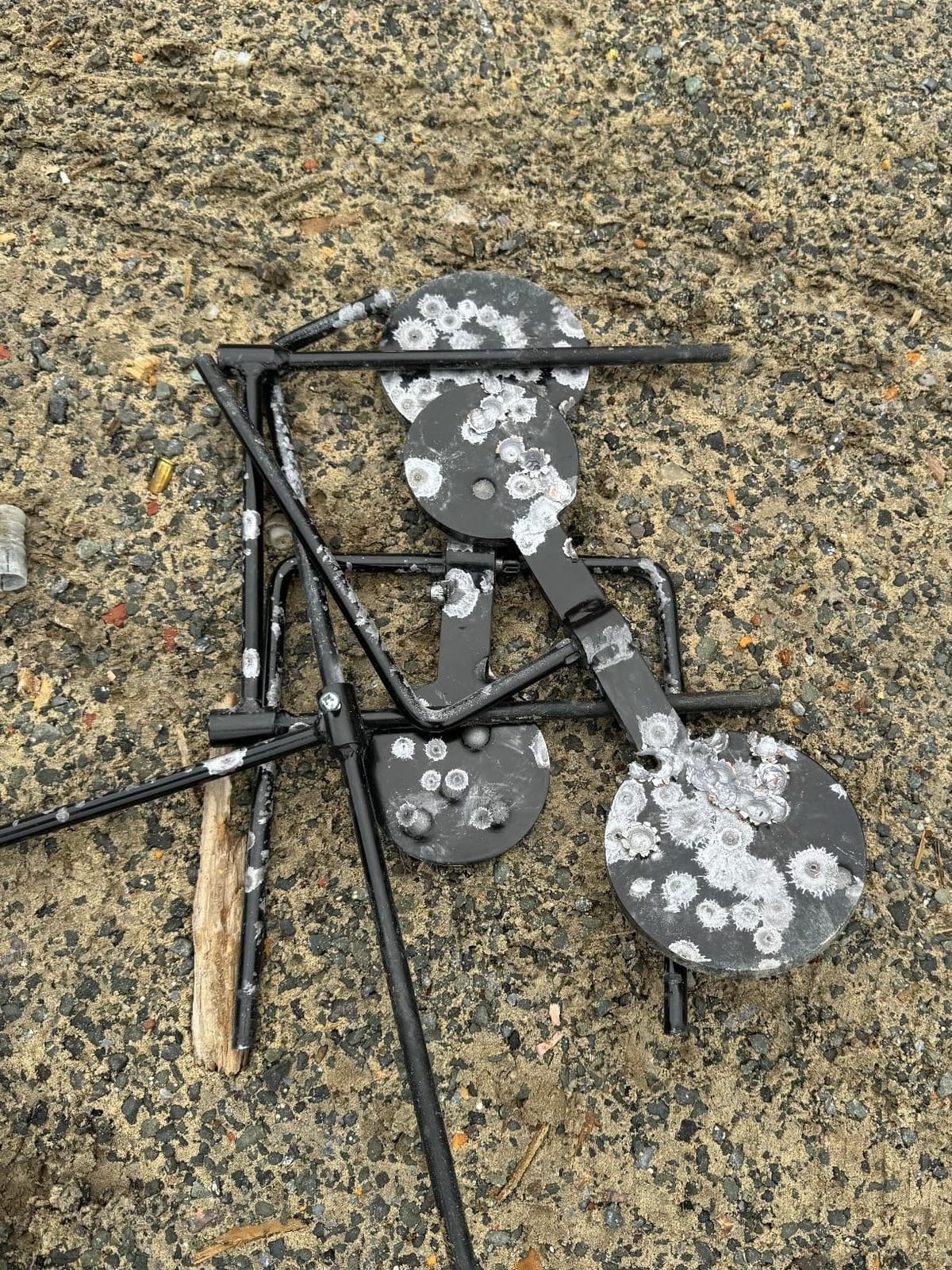 Highwild 3/8 Inch Thick Double Spinner Shooting Targets - Auto Reset Steel Target - for Centerfire Handguns Up to .44 Magnum customer photo 2
