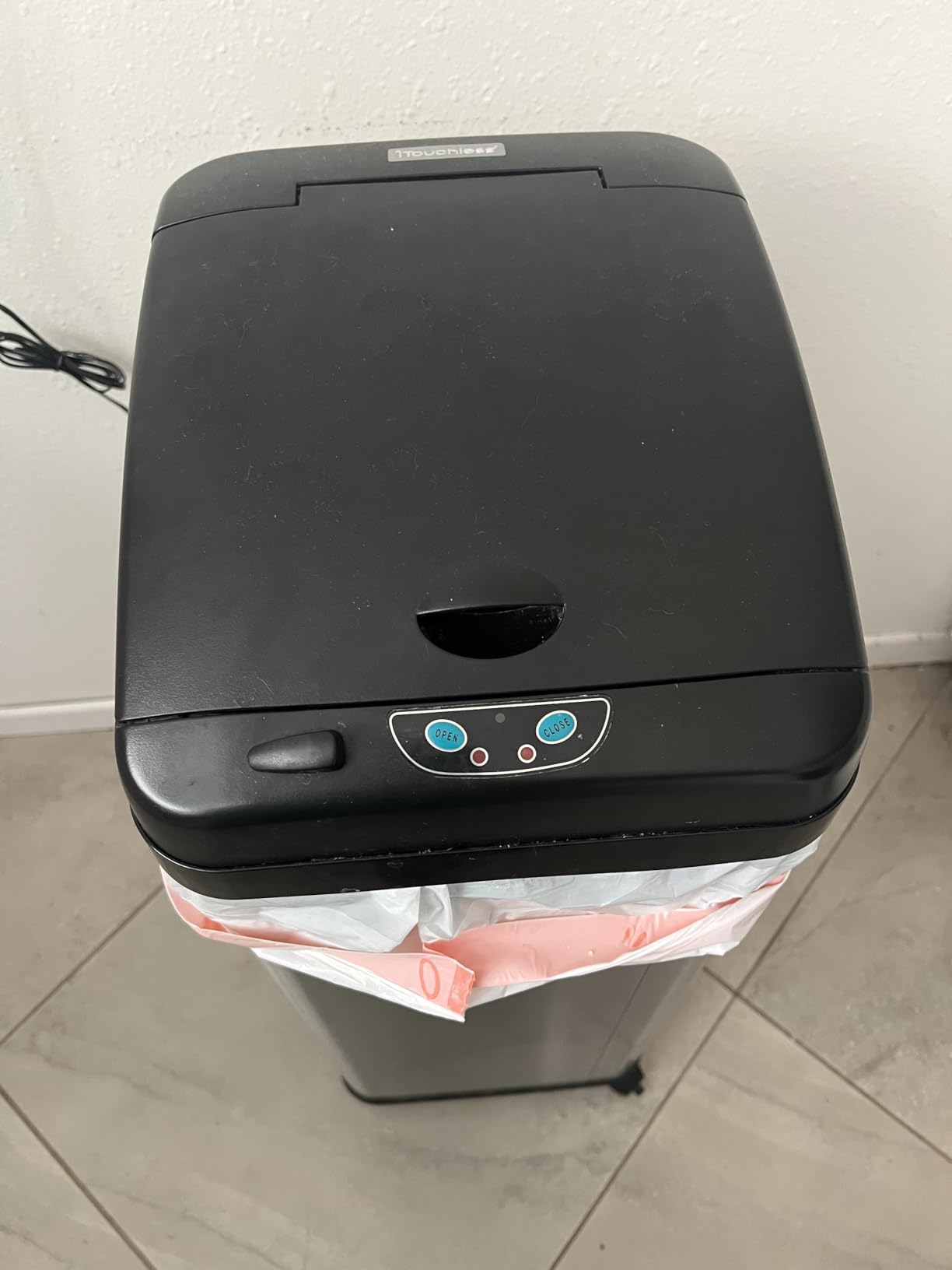 iTouchless 8 Gallon Dog-Proof Sensor Kitchen Trash Can with Lid and Odor Filter, Stainless Steel 30 Liter Automatic Recycling Bin Prevents Pets Getting in Trashcan, Home, Office, Bathroom, Bedroom customer photo 1