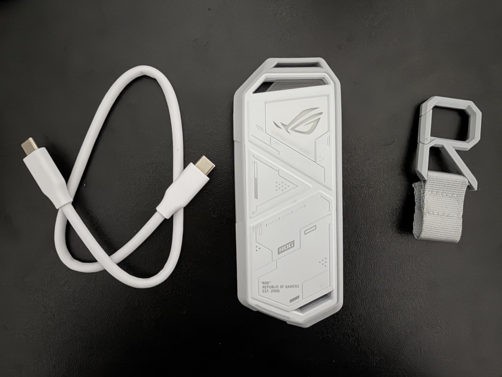 ASUS ROG Strix Arion Aluminum Alloy M.2 NVMe SSD Enclosure Case Adapter, USB 3.2 Gen 2 Type-C ,10 Gbps, USB-C to C and USB-C to A Cables, Fits PCIe 2280/2260/2242/2230 M Key/B+M Key, 1 Year Warranty customer photo 2