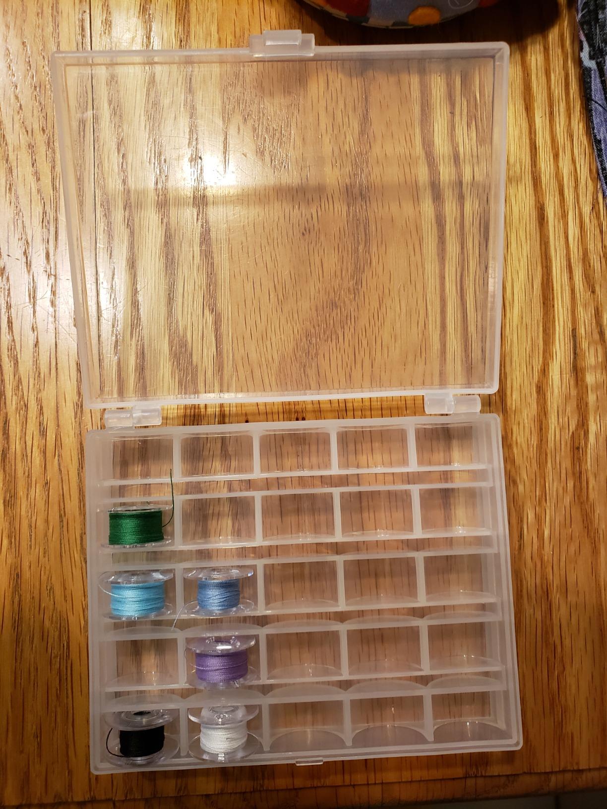 AKIRO 25 Slots Empty Bobbins Spools Box, Sewing Craft Plastic Case Storage Box for Sewing Machine 2 Pack customer photo 1