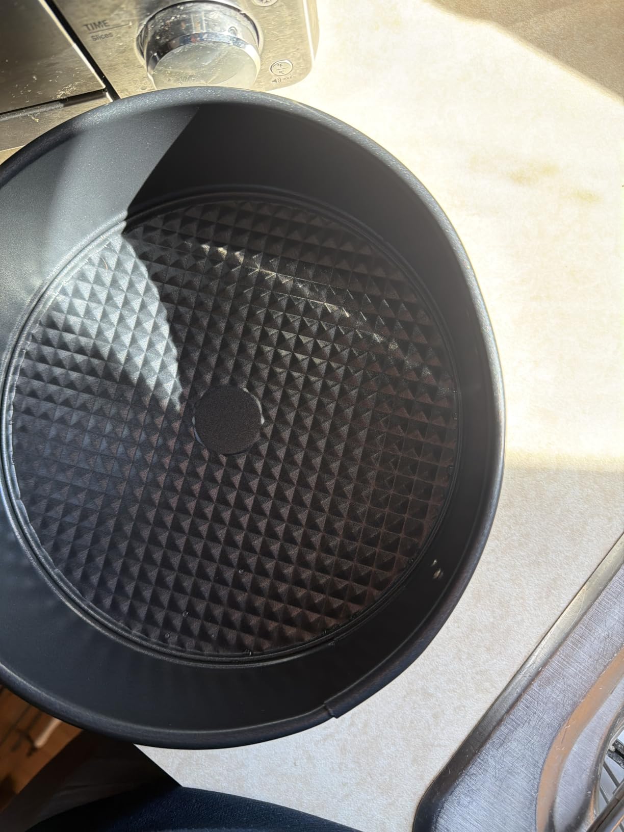 Wilton Platinum Non-Stick Springform Pan, Made Without PFAS, 9 in customer photo 1
