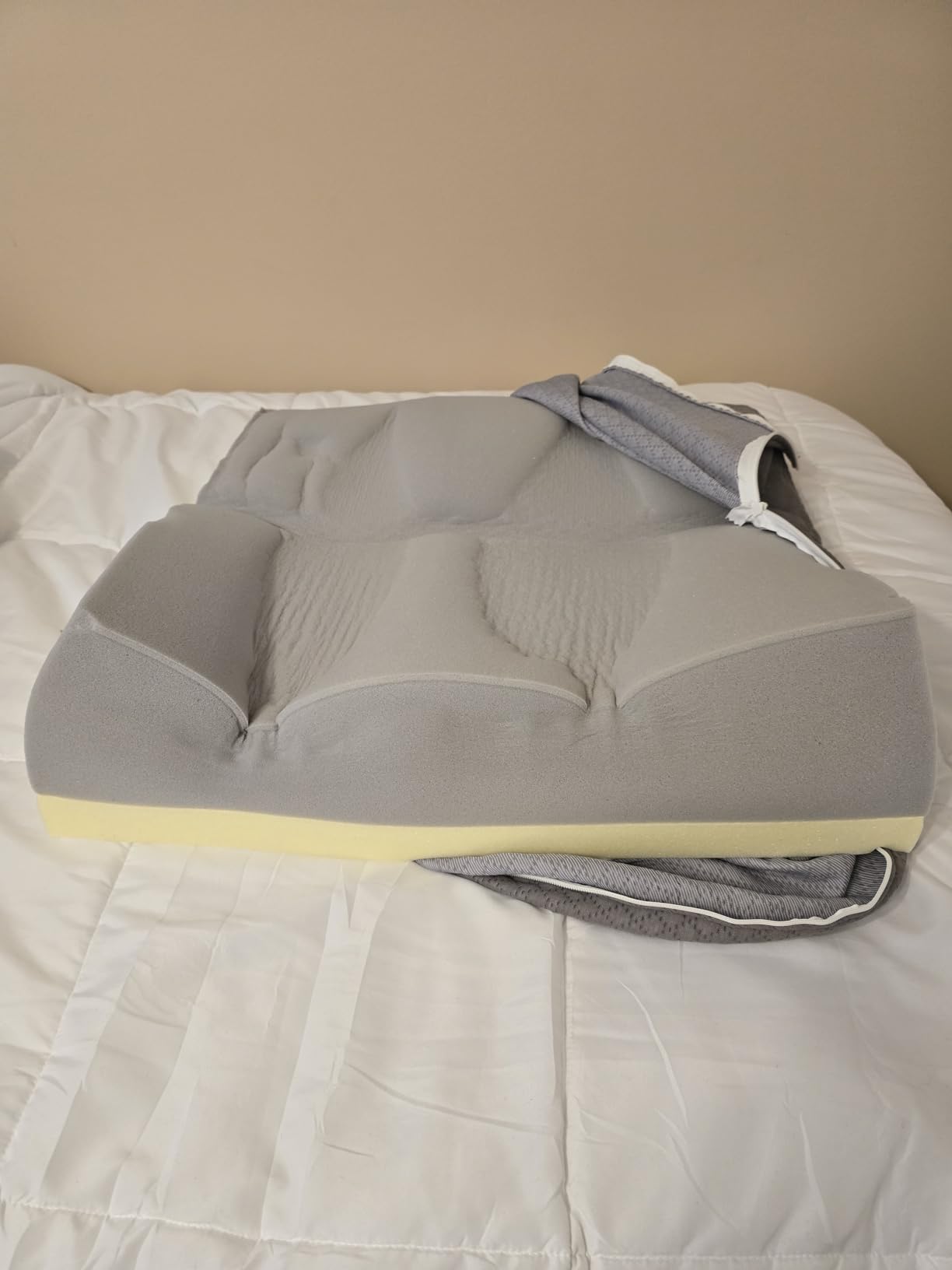 Kolbs Bed Wedge Pillow for Sleep Apnea, FSA Eligible Acid Reflux, and Back Pain Relief, with Chic Jacquard Cover - Headboard Wedges for Sleeping (Standard Width 7.5