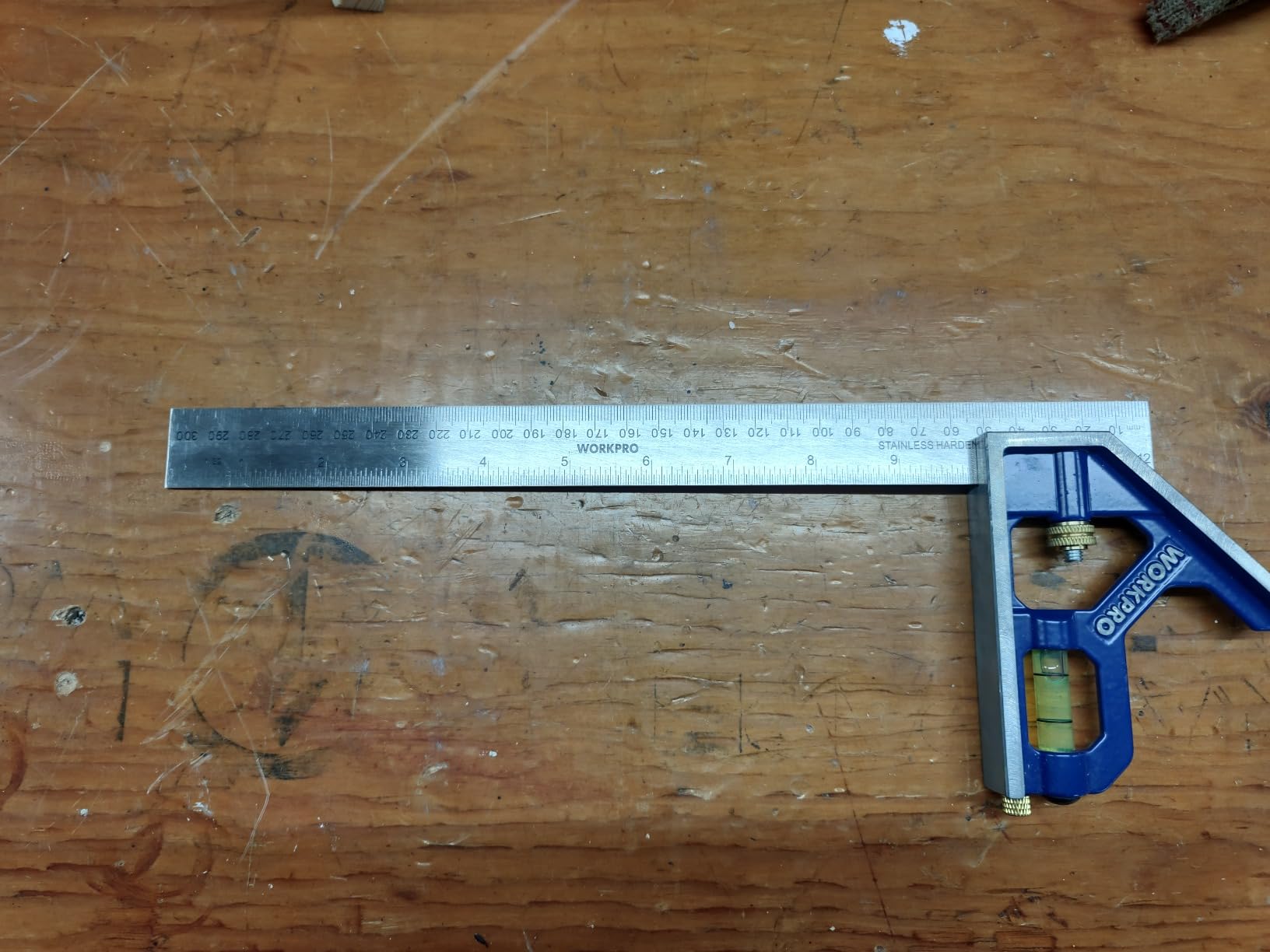 WORKPRO Aluminum Alloy Carpenter Square and Zinc-Alloy Square Ruler Set - 12