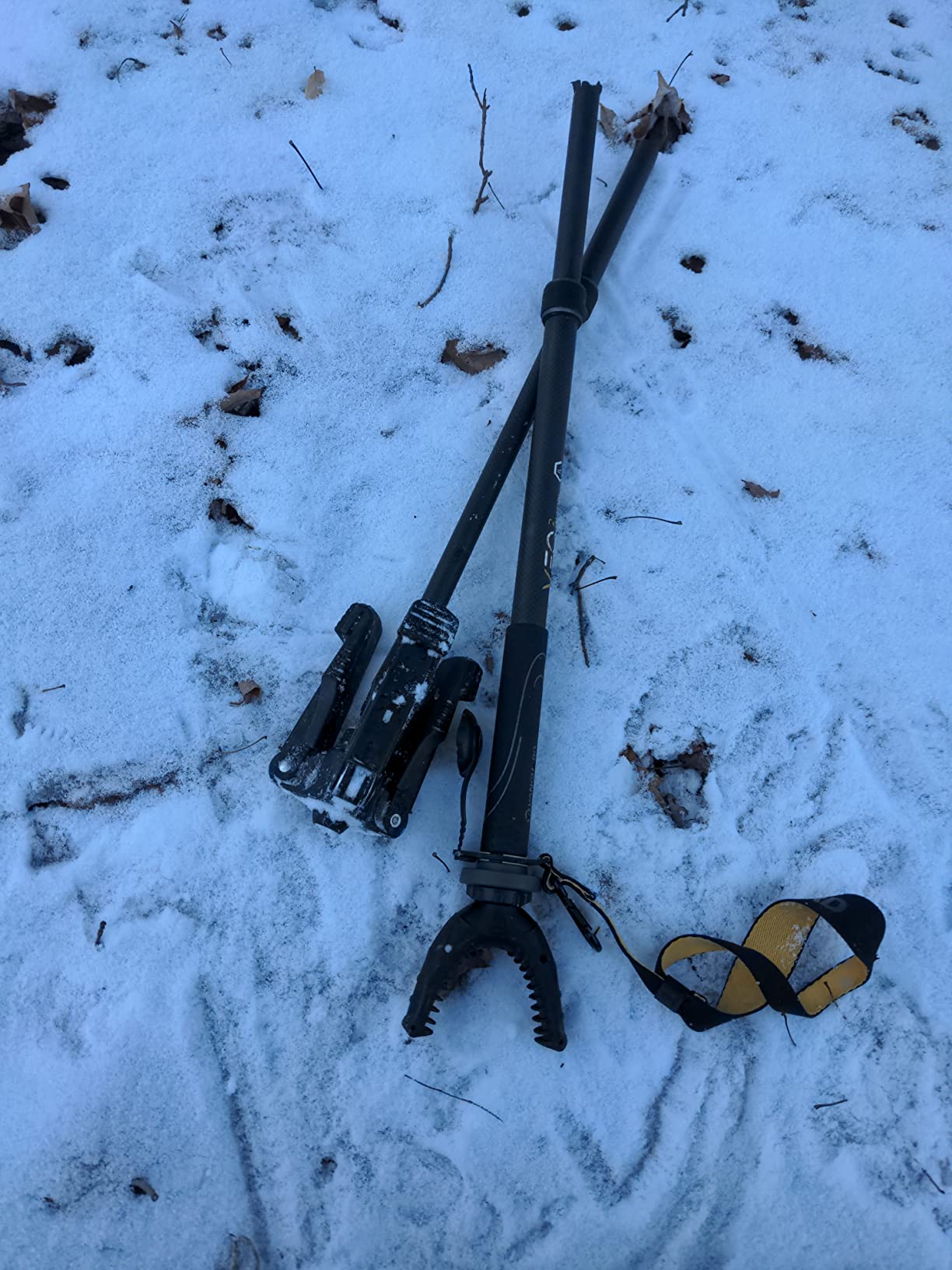 Vanguard VEO 2 CM-234TU Carbon Fiber Shooting Stick, Tri-Stand Base with Ball Joint, Rotating and Removeable U Shaped Yoke customer photo 2